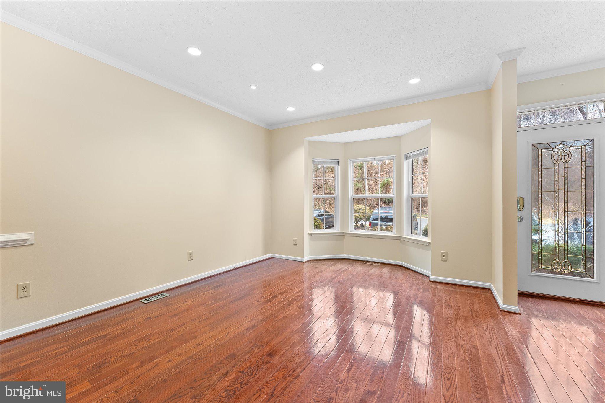 STONE RIVER - Residential Lease