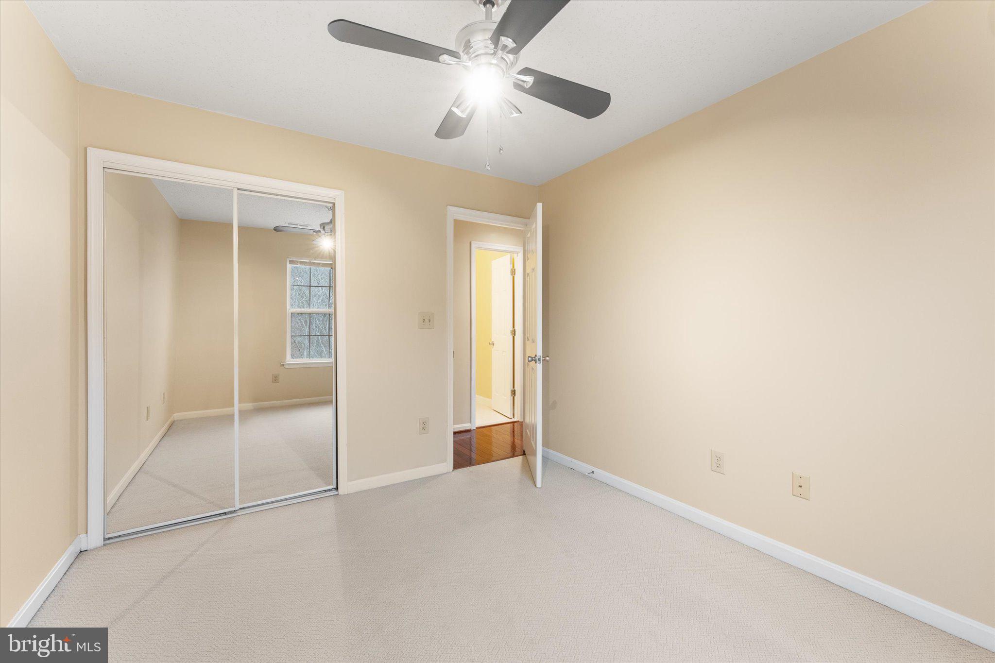 STONE RIVER - Residential Lease