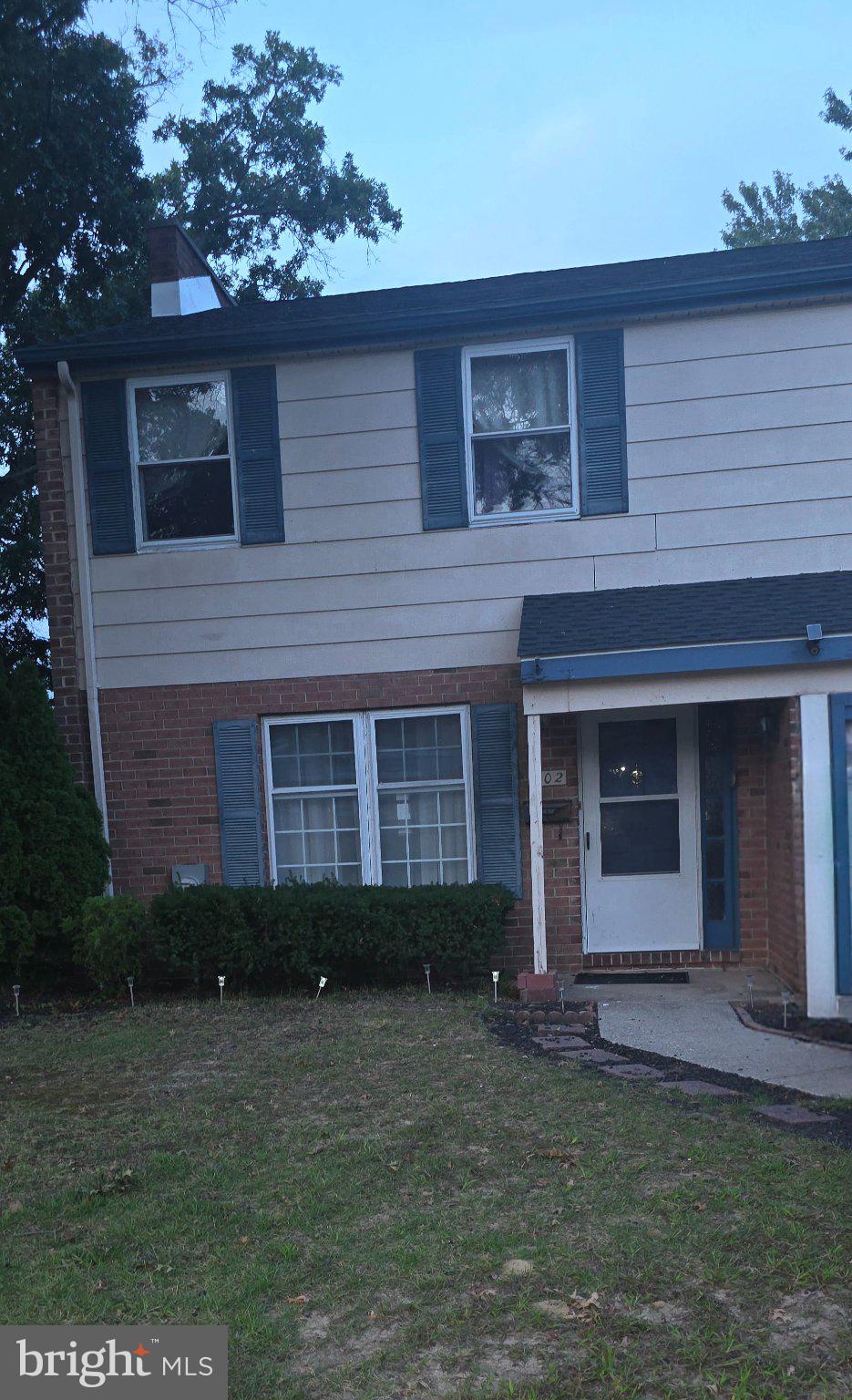402 WINDING WAY