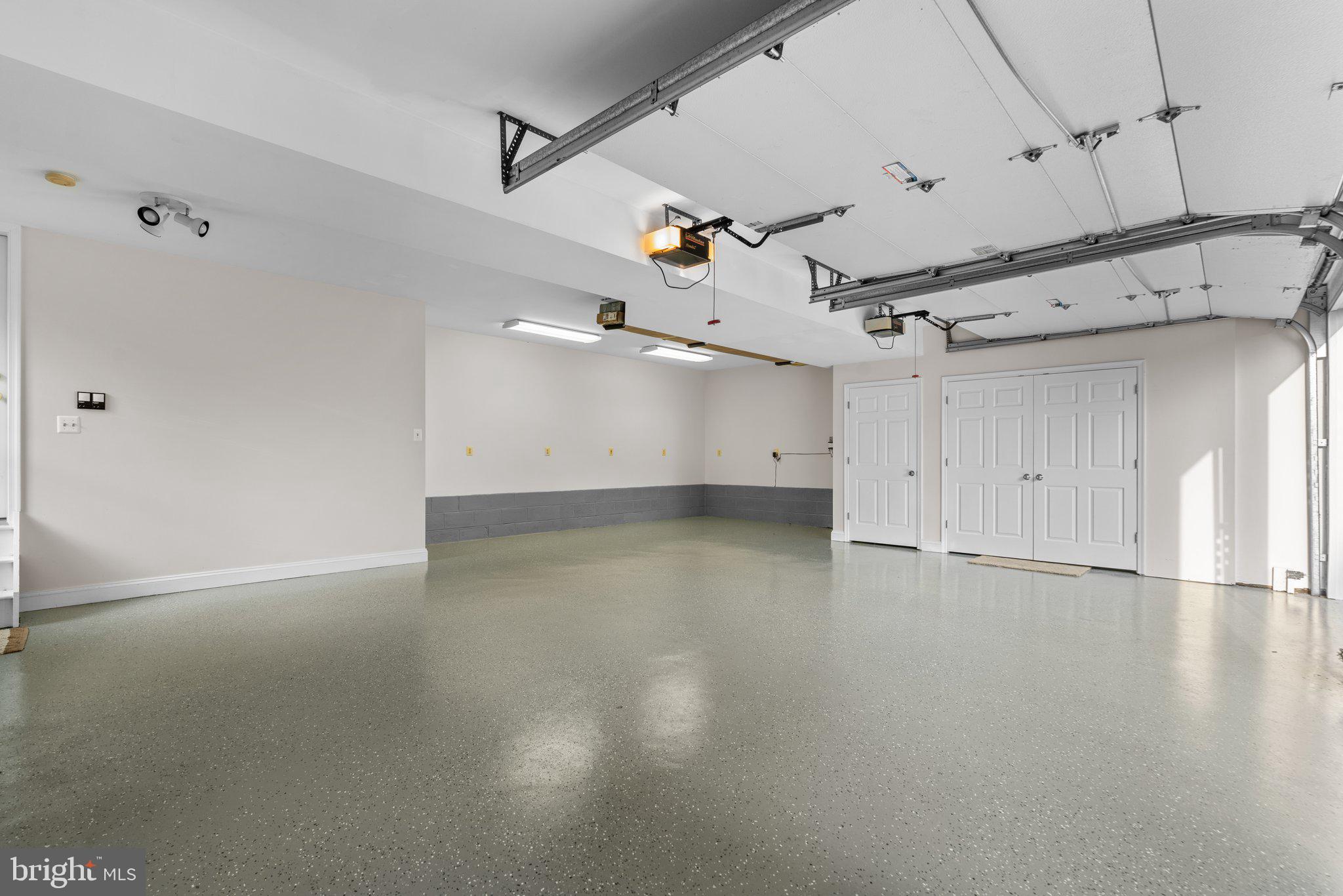 PATERNAL GIFT FARM - Residential