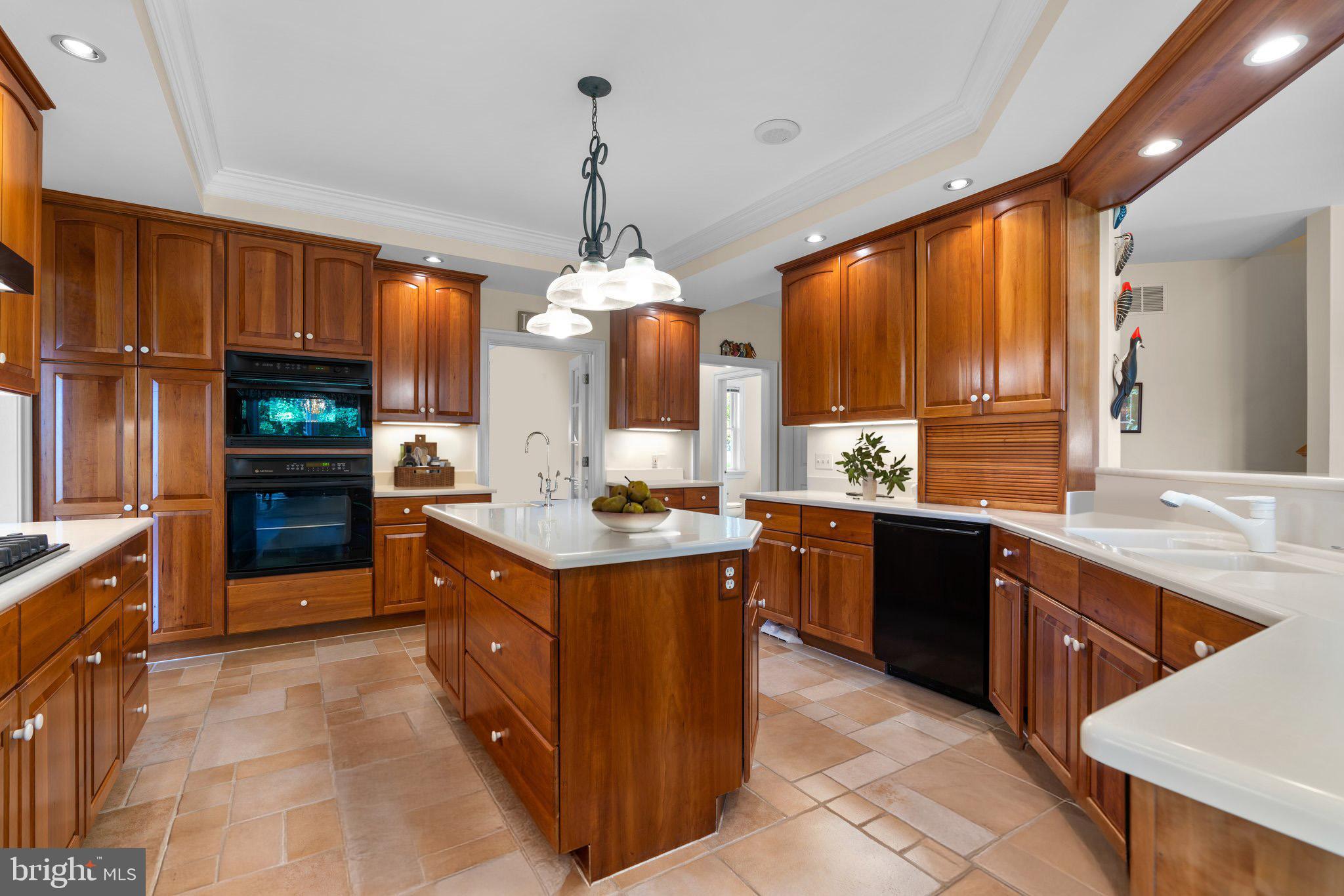 PATERNAL GIFT FARM - Residential