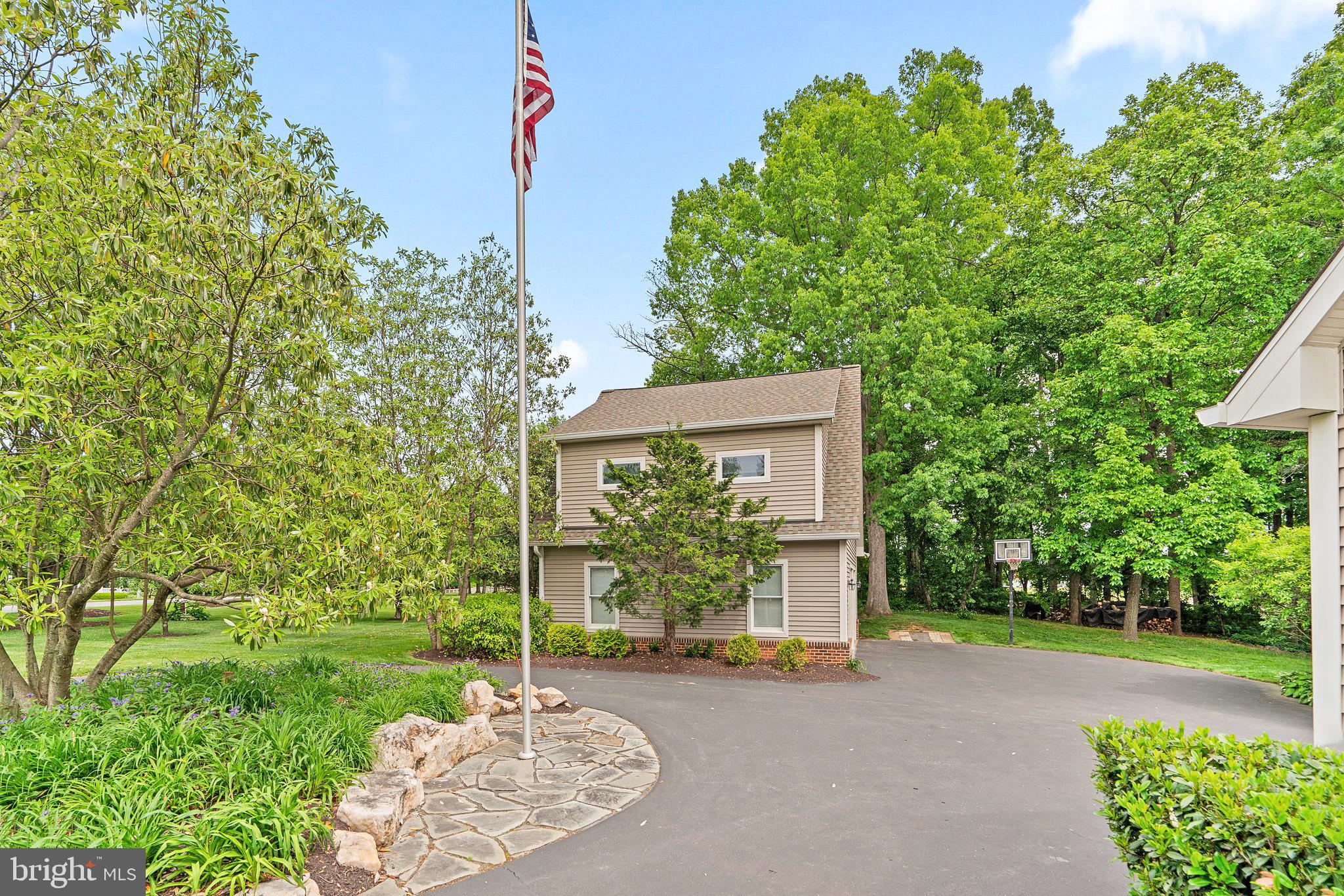 PATERNAL GIFT FARM - Residential