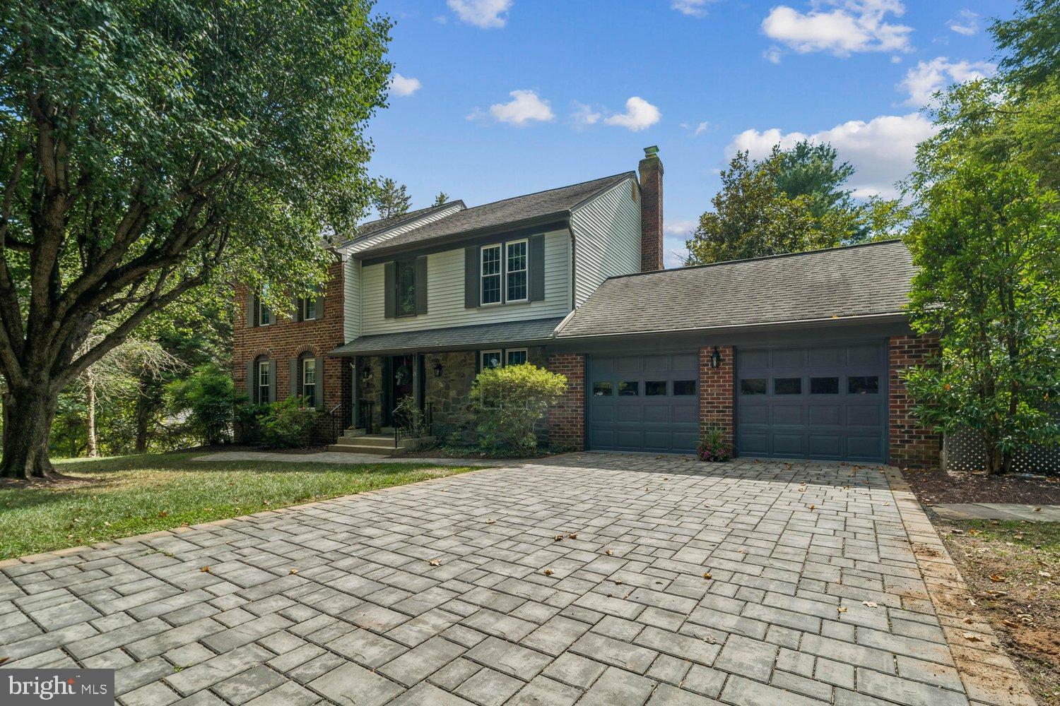 21 YEATMAN COURT