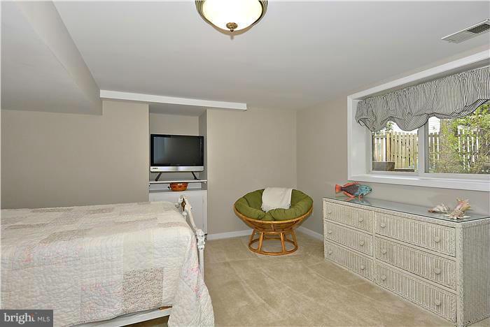 LITTLE ROCKY RUN - Residential