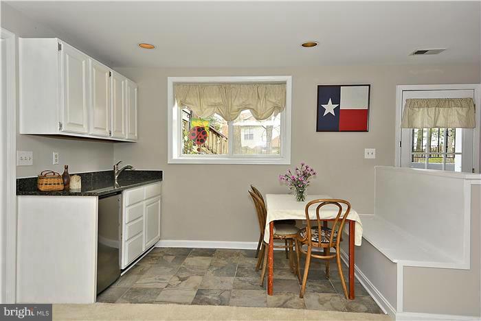 LITTLE ROCKY RUN - Residential