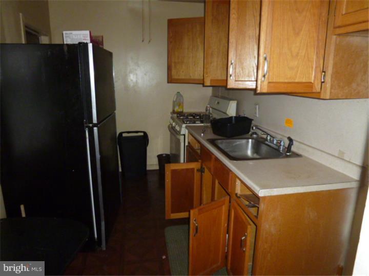 PHILADELPHIA (WEST) - Residential