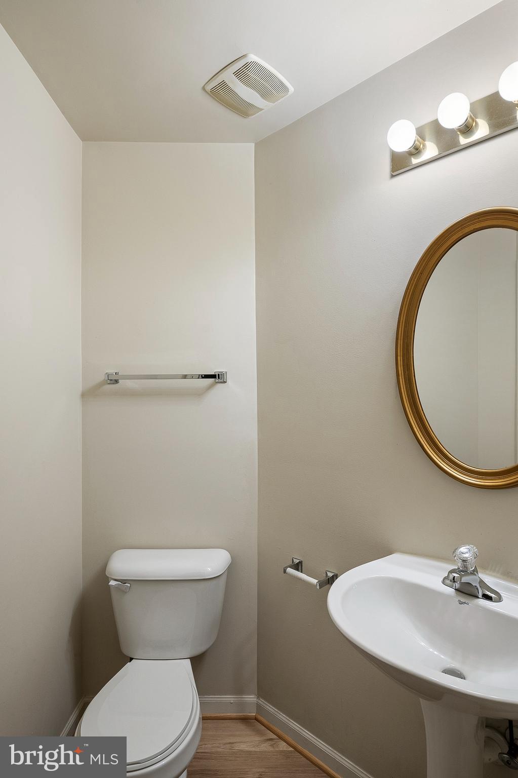 PARK OVERLOOK TOWNHOMES - Residential