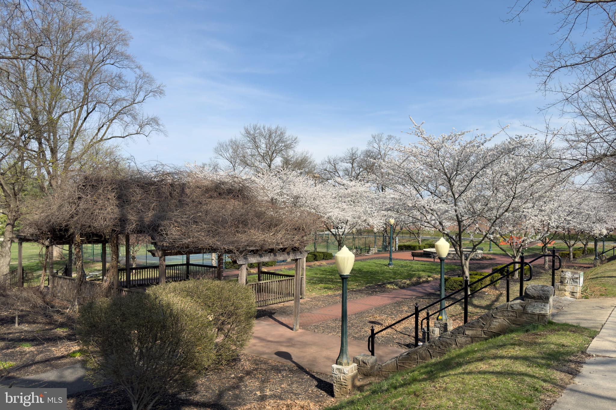 PARK OVERLOOK TOWNHOMES - Residential