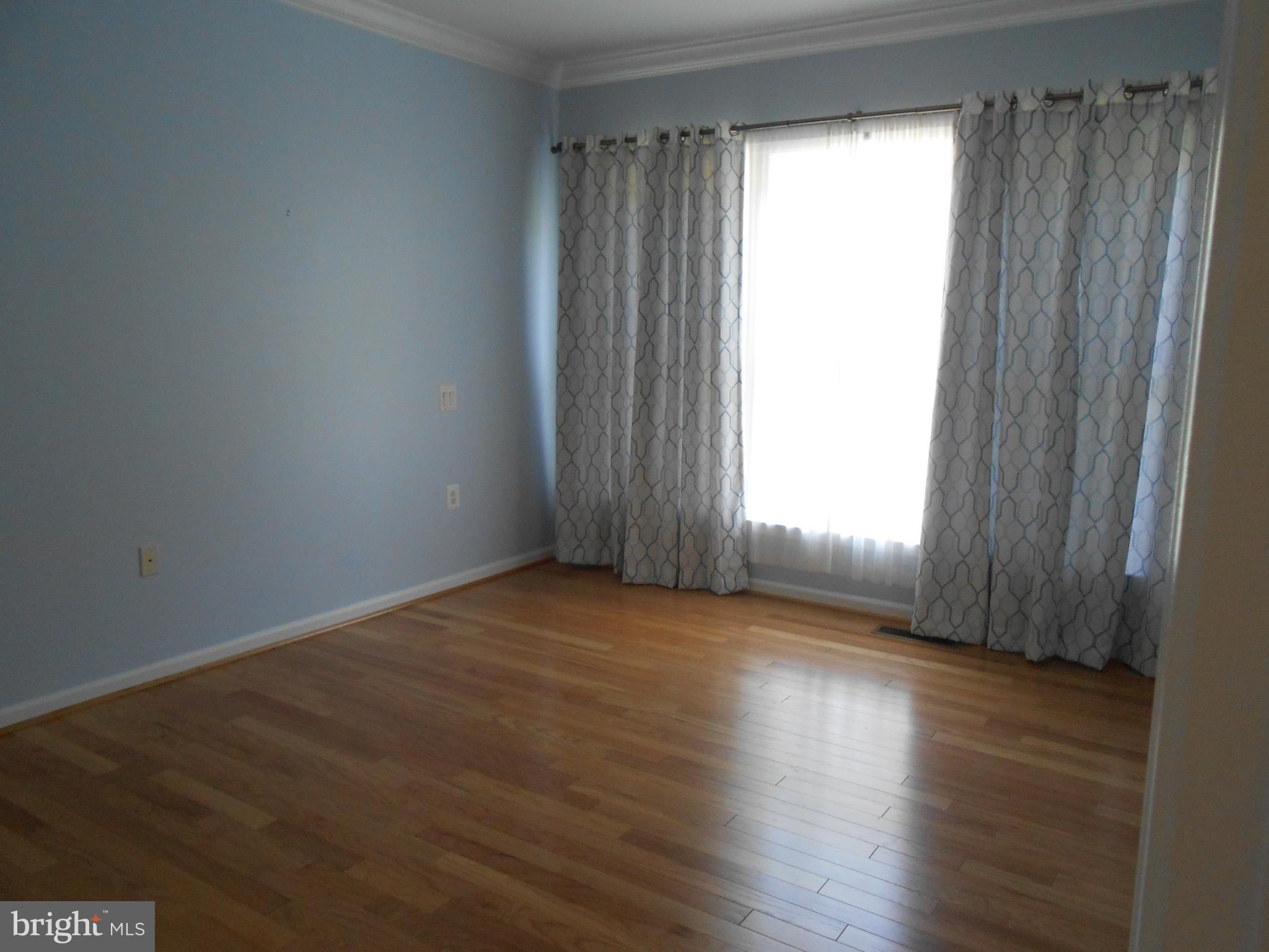 FALLS RUN - Residential