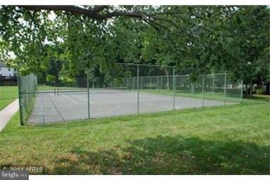 STONEY BEACH - Residential