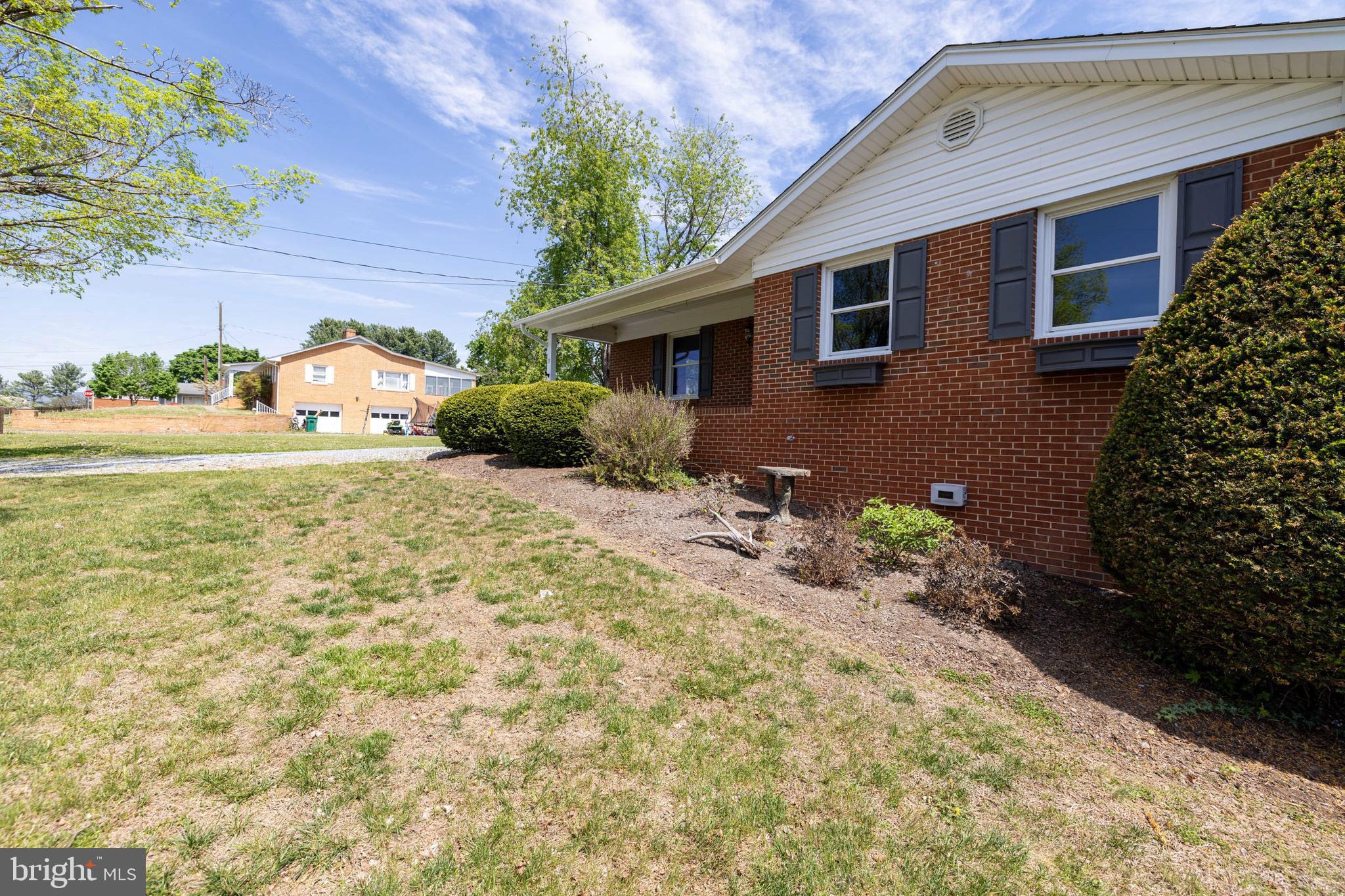 HILLDALE - Residential