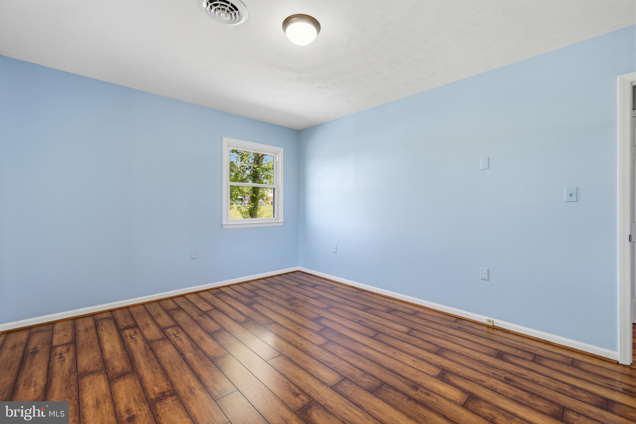 HILLDALE - Residential