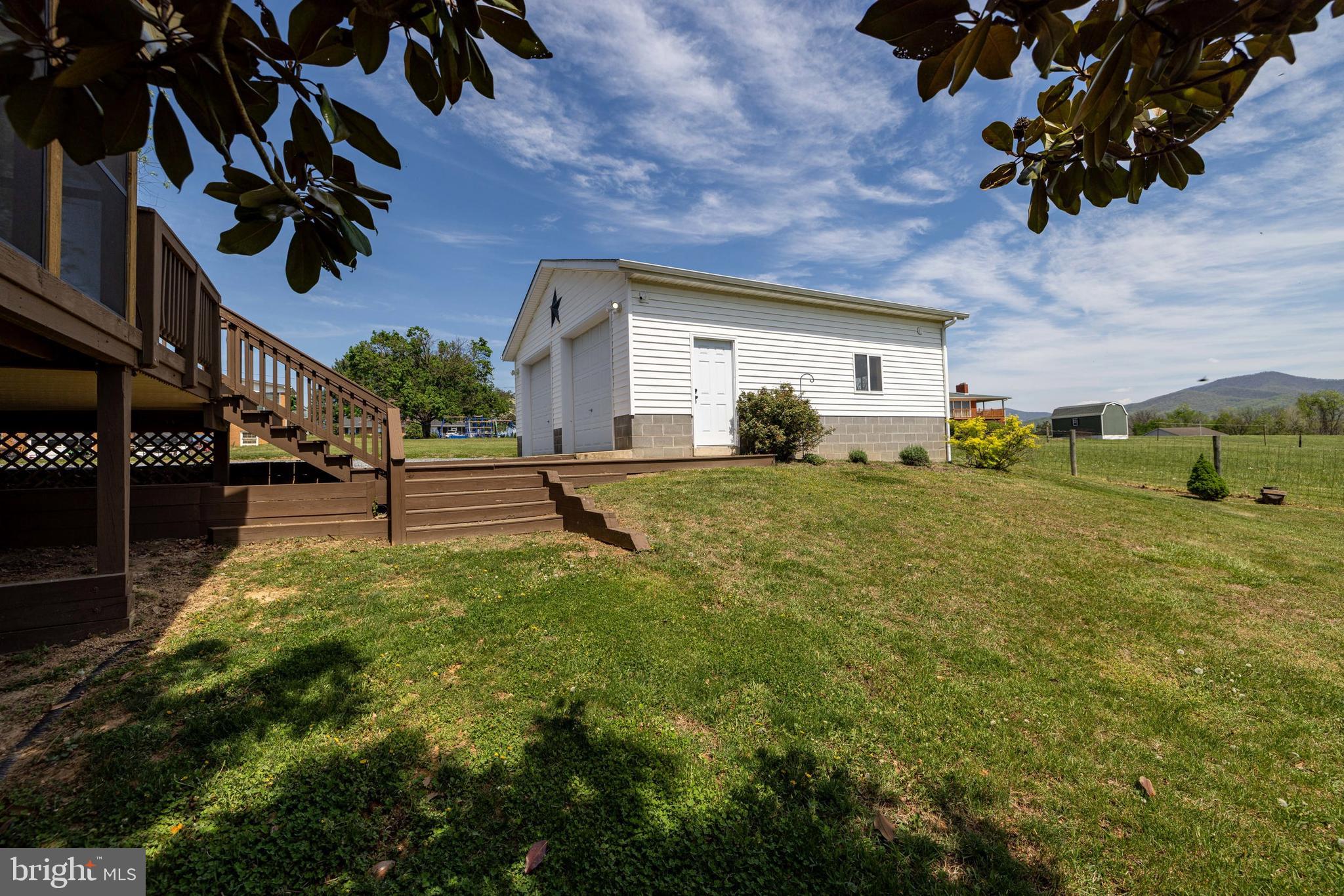 HILLDALE - Residential