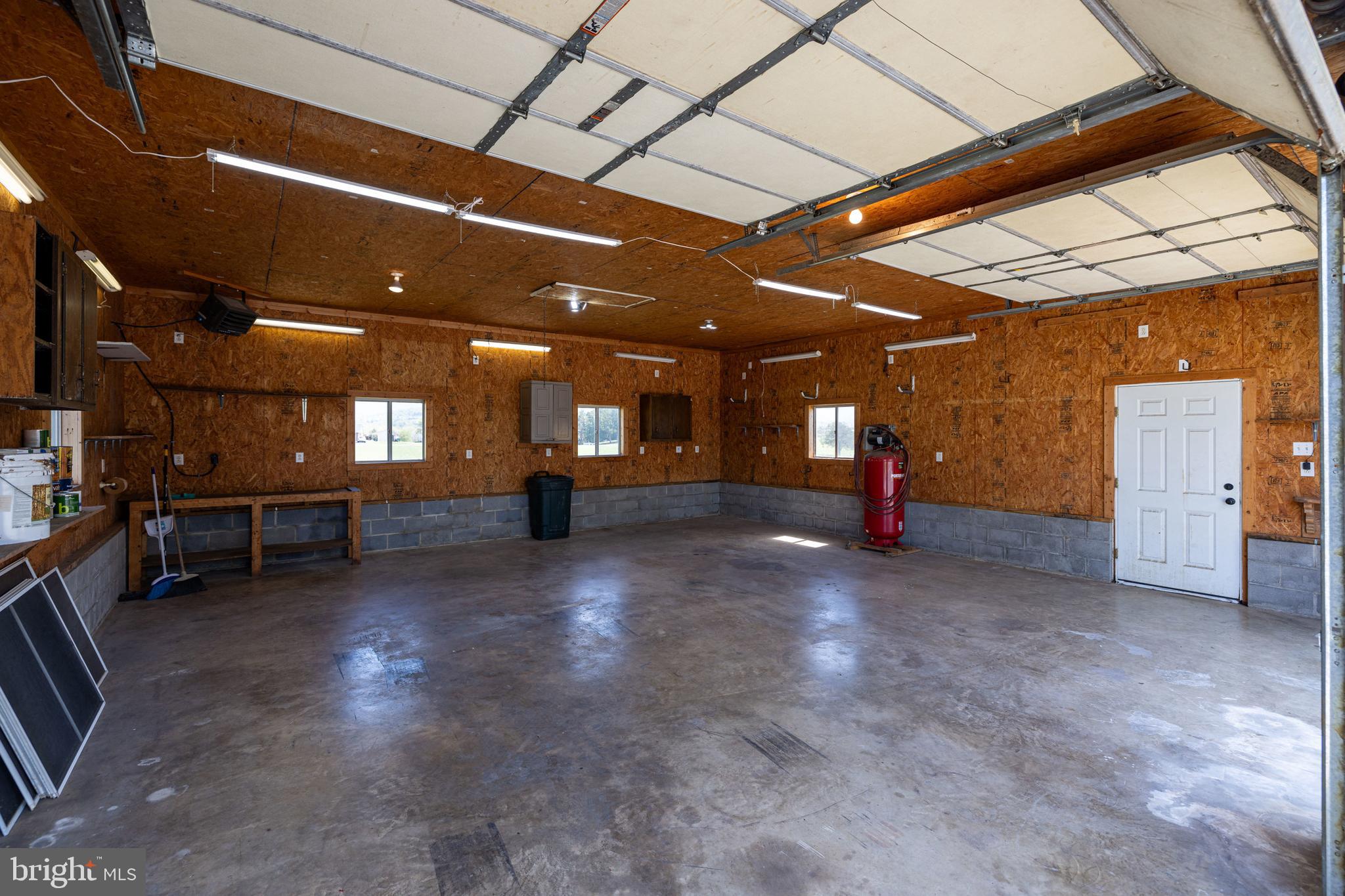 HILLDALE - Residential