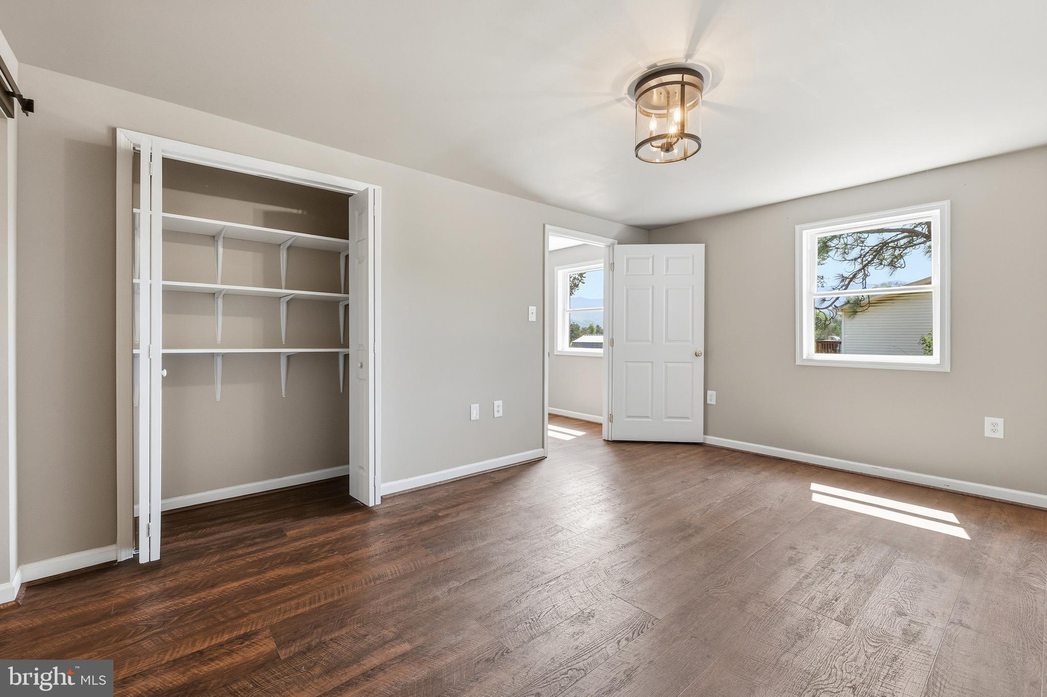 HILLDALE - Residential