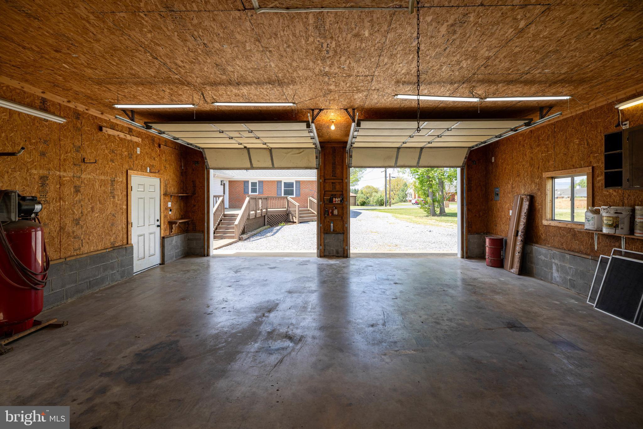 HILLDALE - Residential