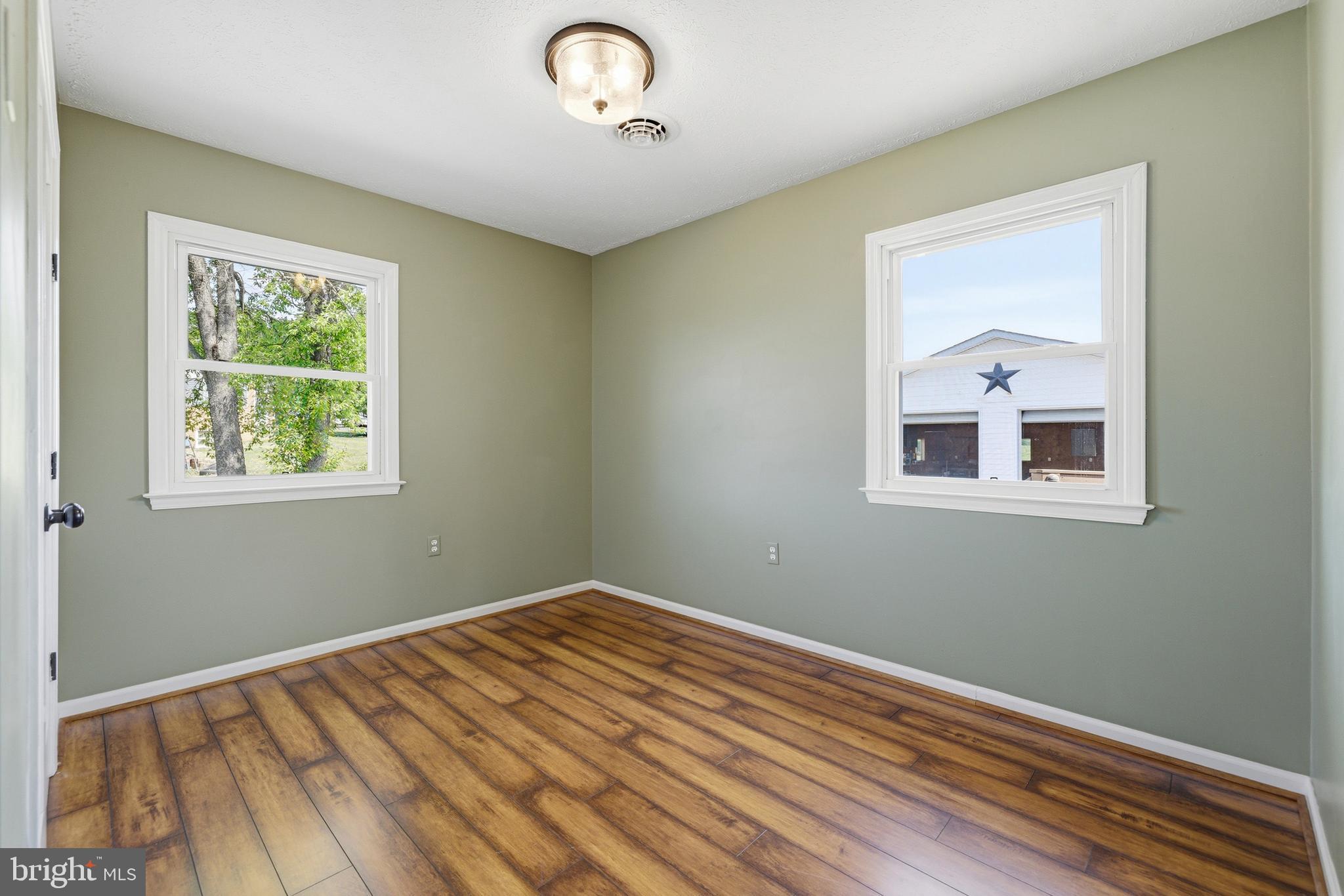 HILLDALE - Residential