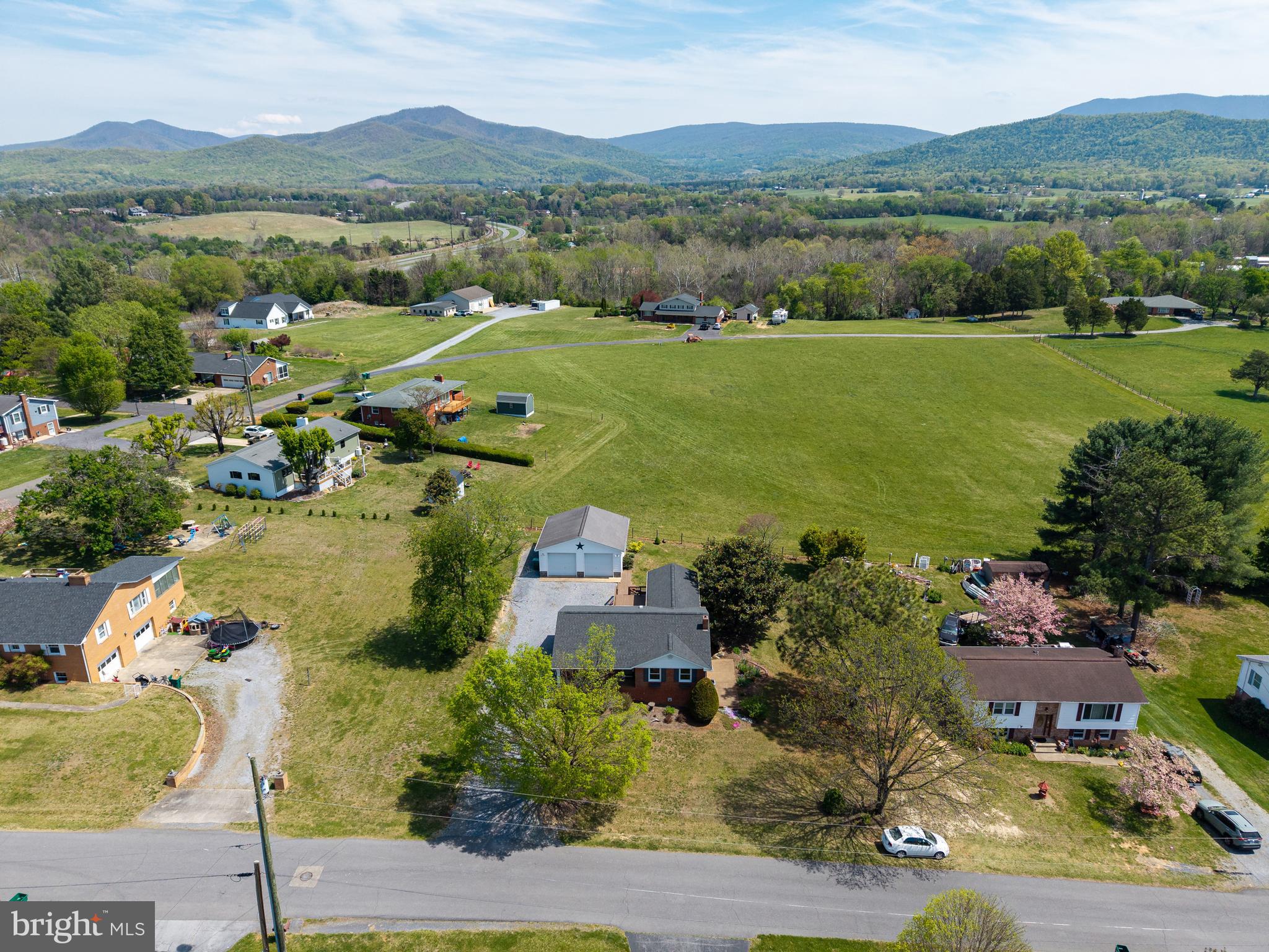 HILLDALE - Residential