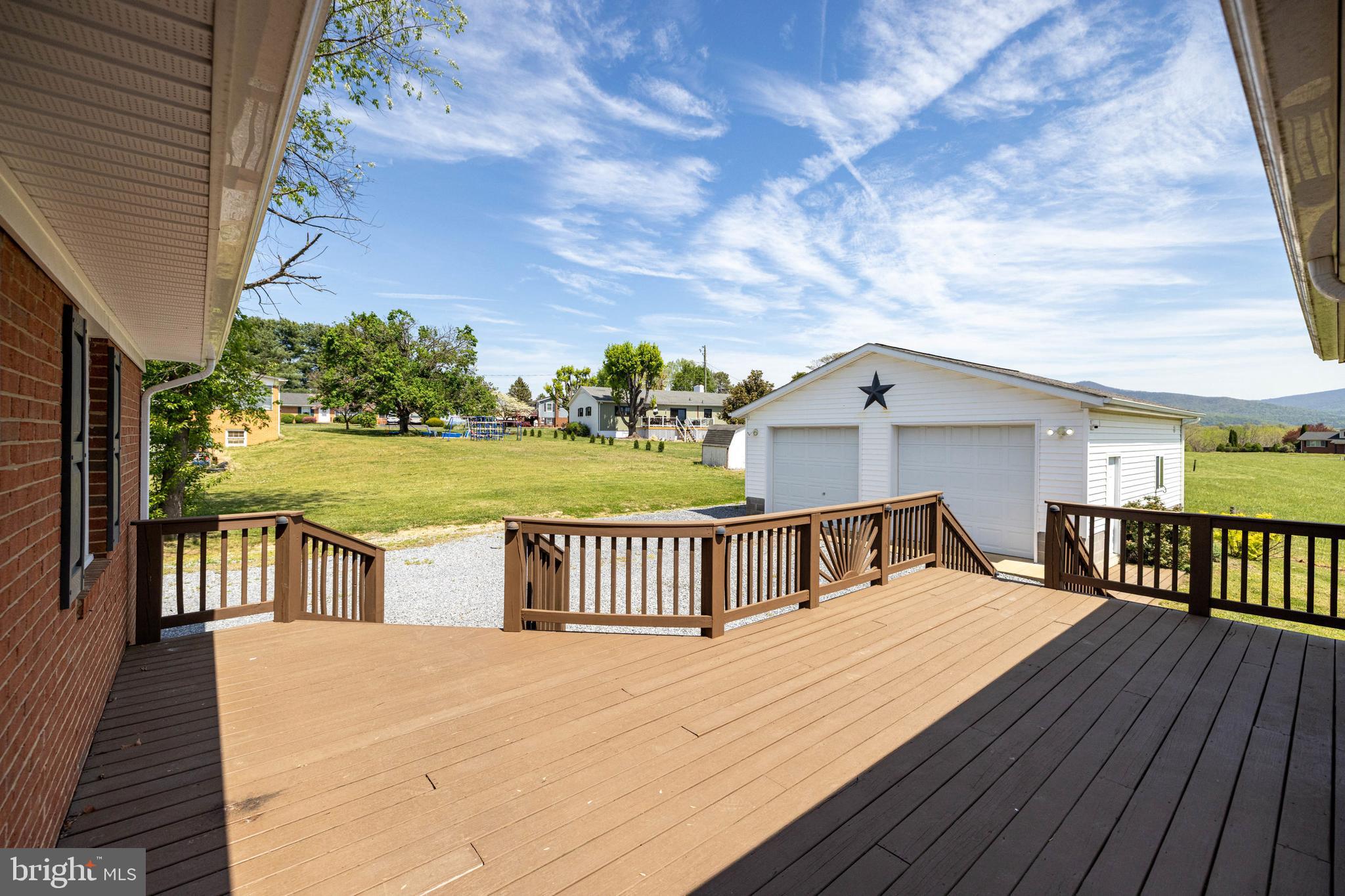 HILLDALE - Residential