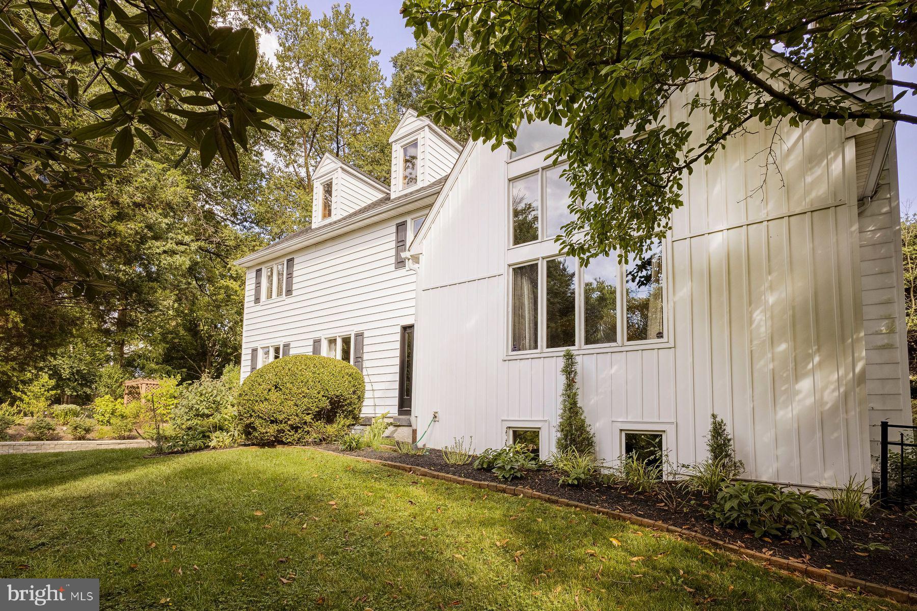 CHESTNUT HILL - Residential
