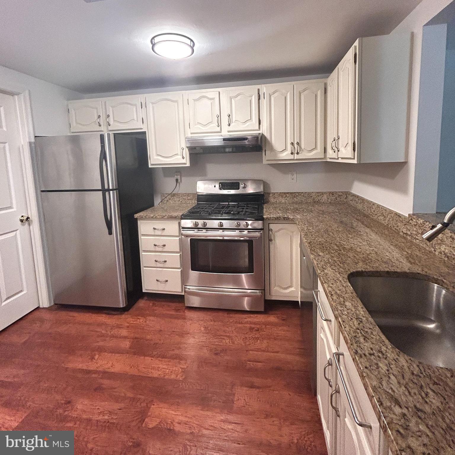 MOUNTAINVIEW - Residential Lease