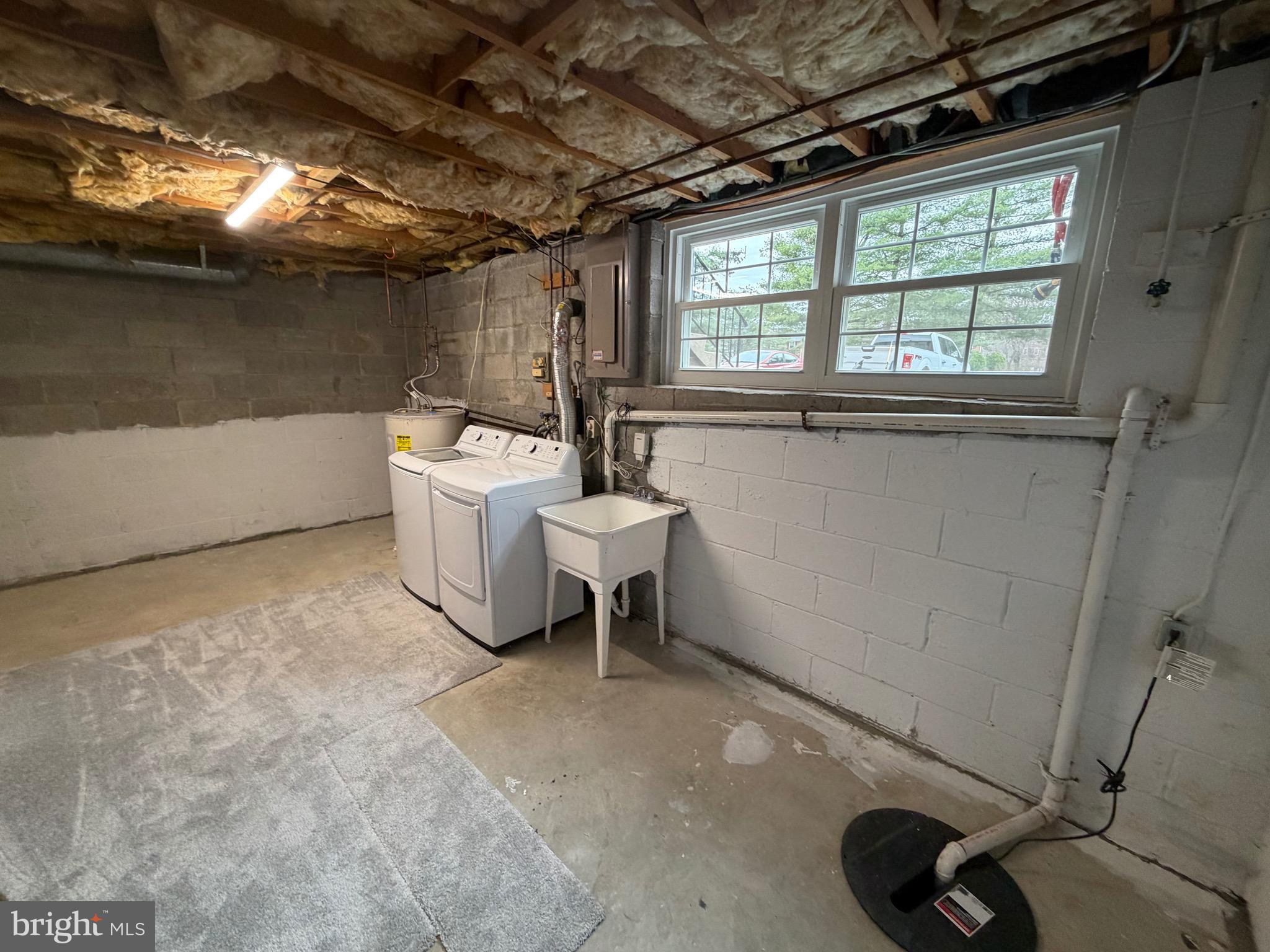 ELIZABETHS LANDING - Residential