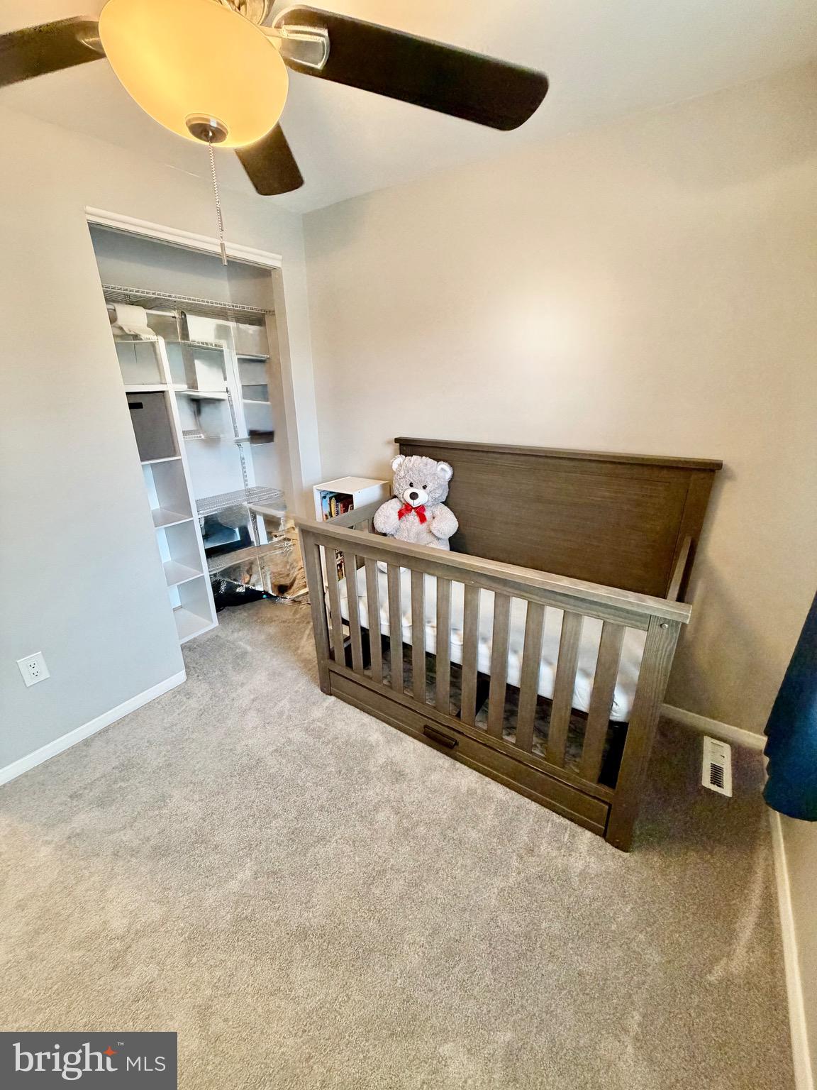 ELIZABETHS LANDING - Residential