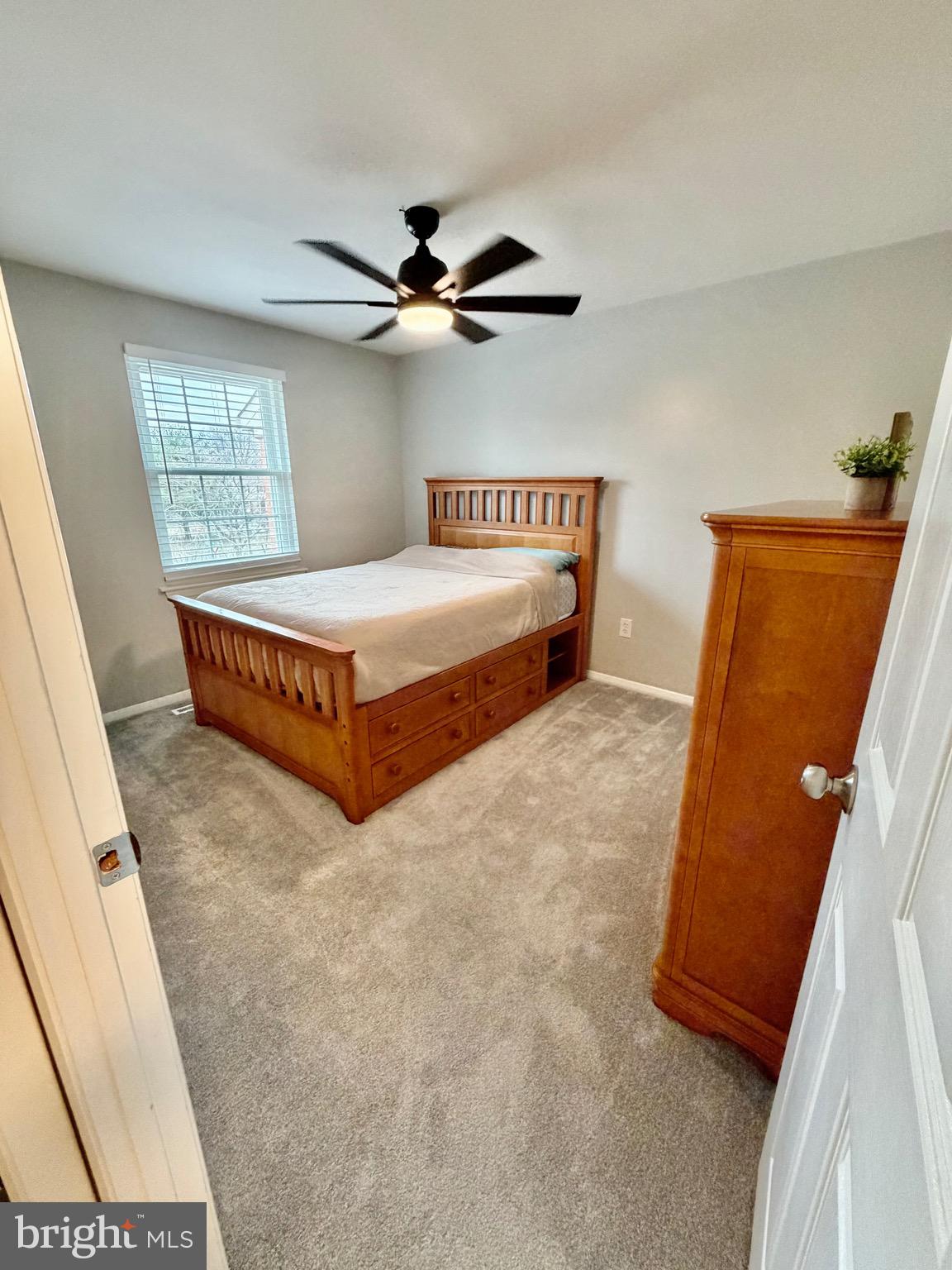 ELIZABETHS LANDING - Residential