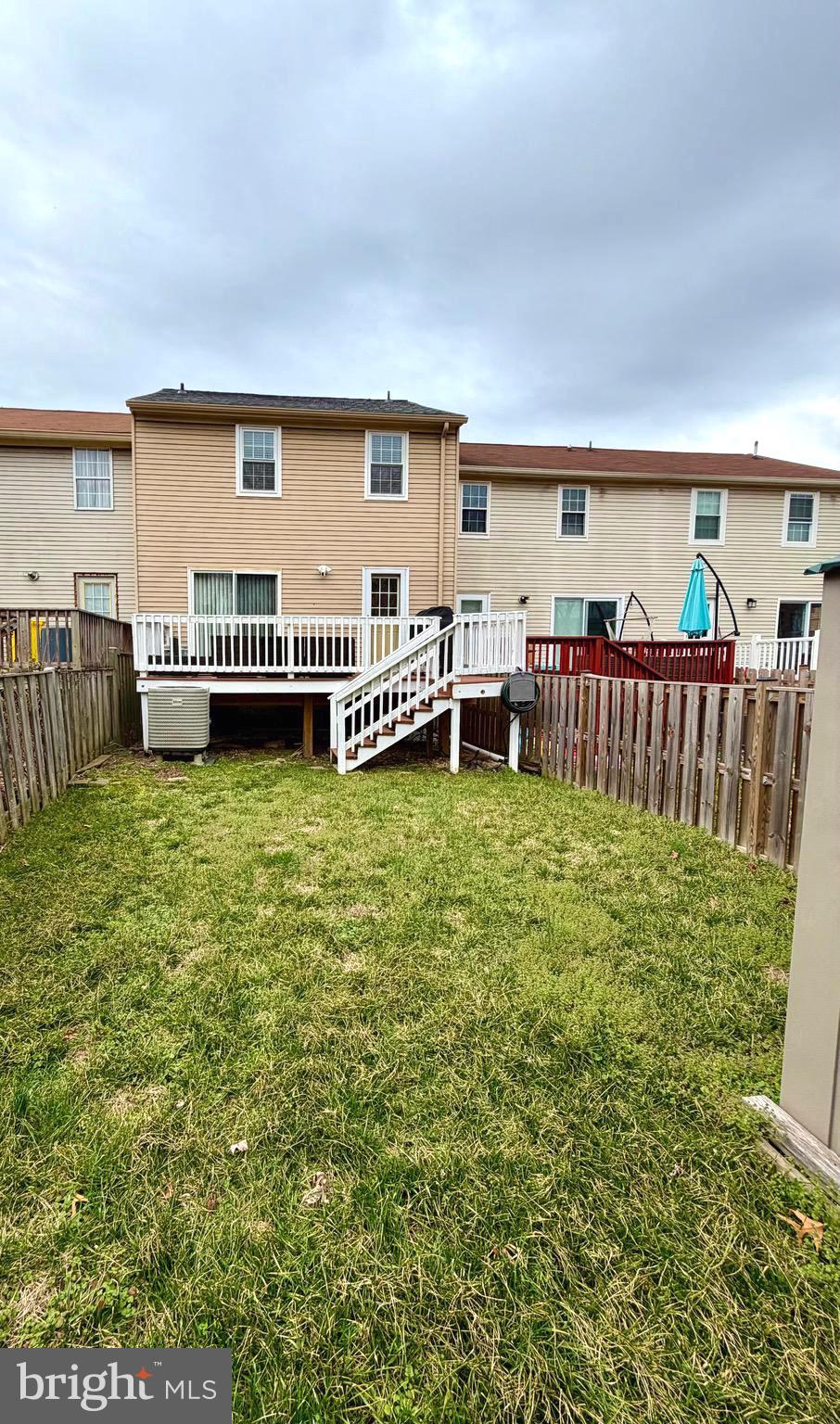 ELIZABETHS LANDING - Residential