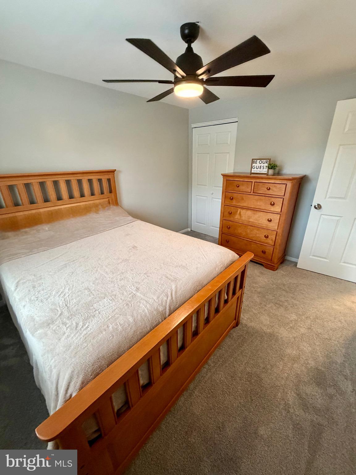 ELIZABETHS LANDING - Residential