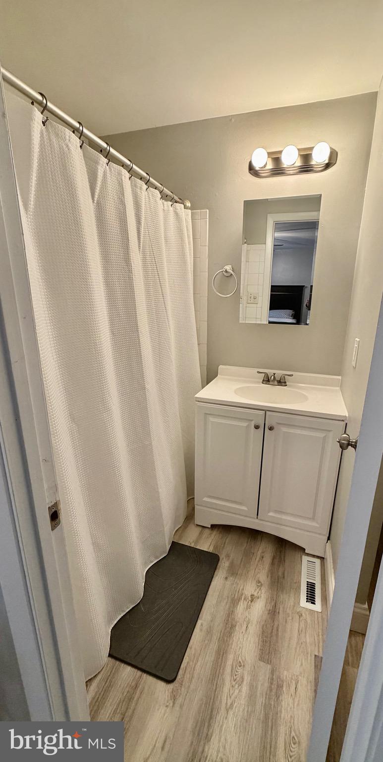 ELIZABETHS LANDING - Residential