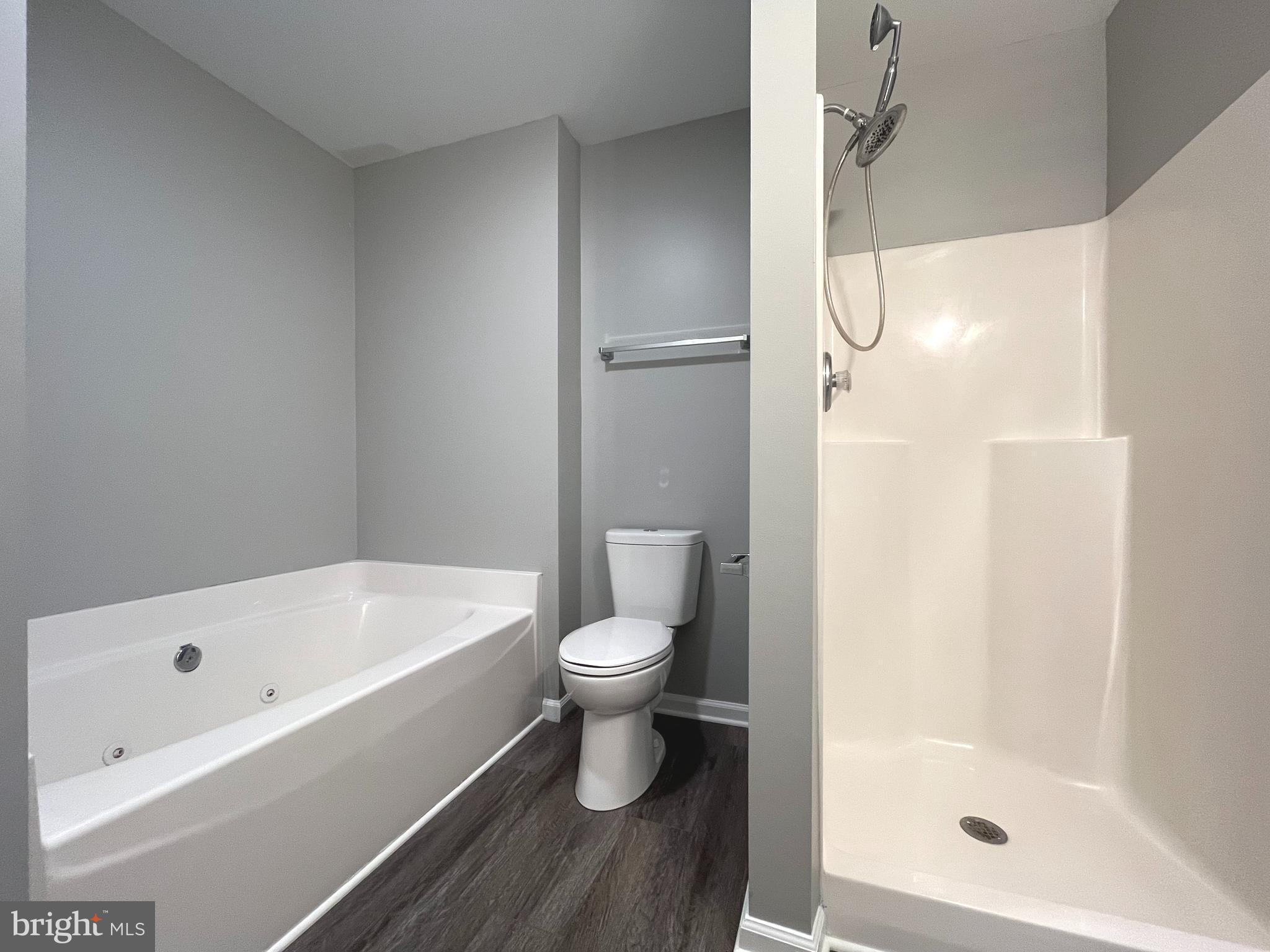 TABLER STATION MANOR - Residential