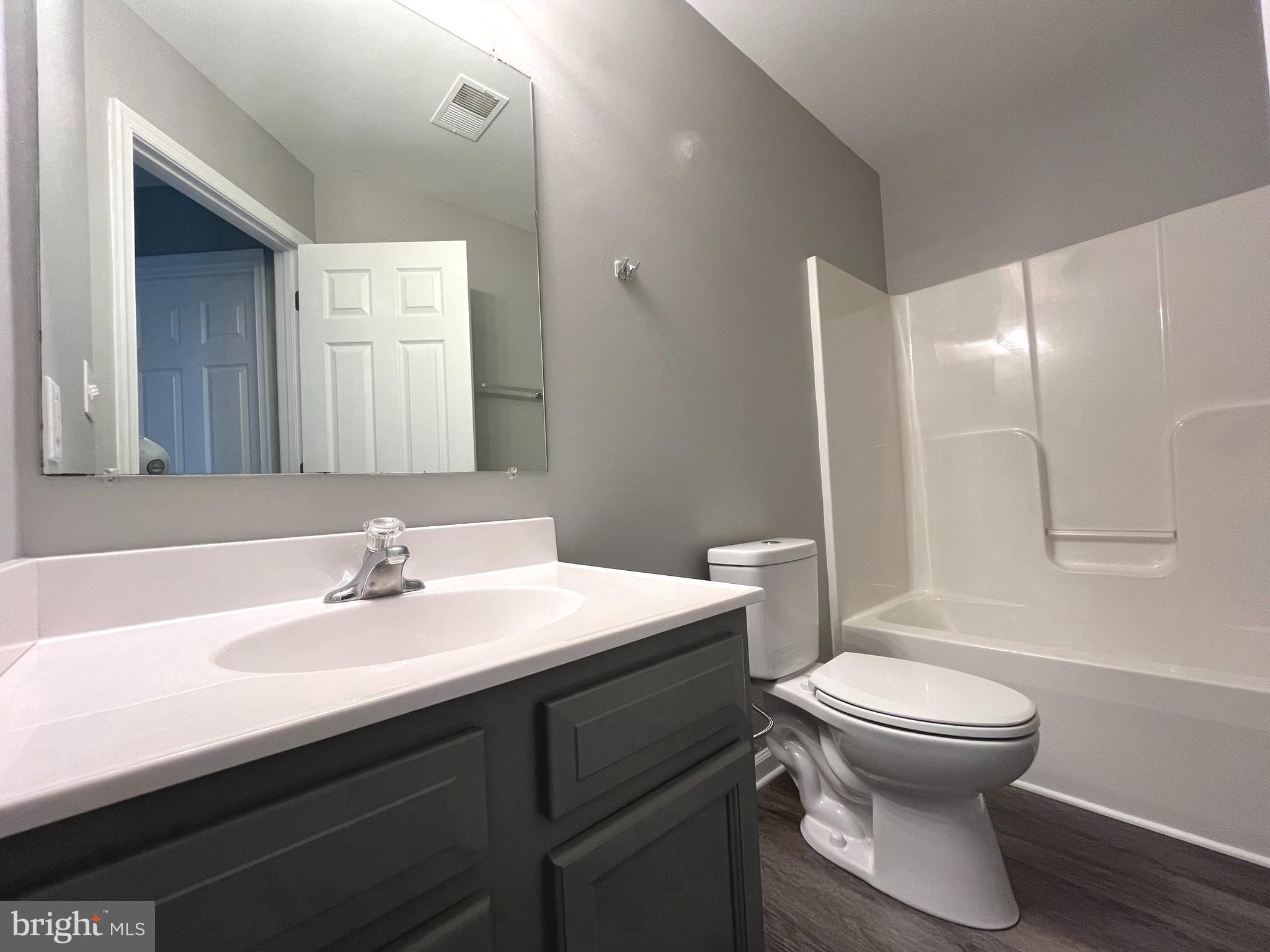 TABLER STATION MANOR - Residential