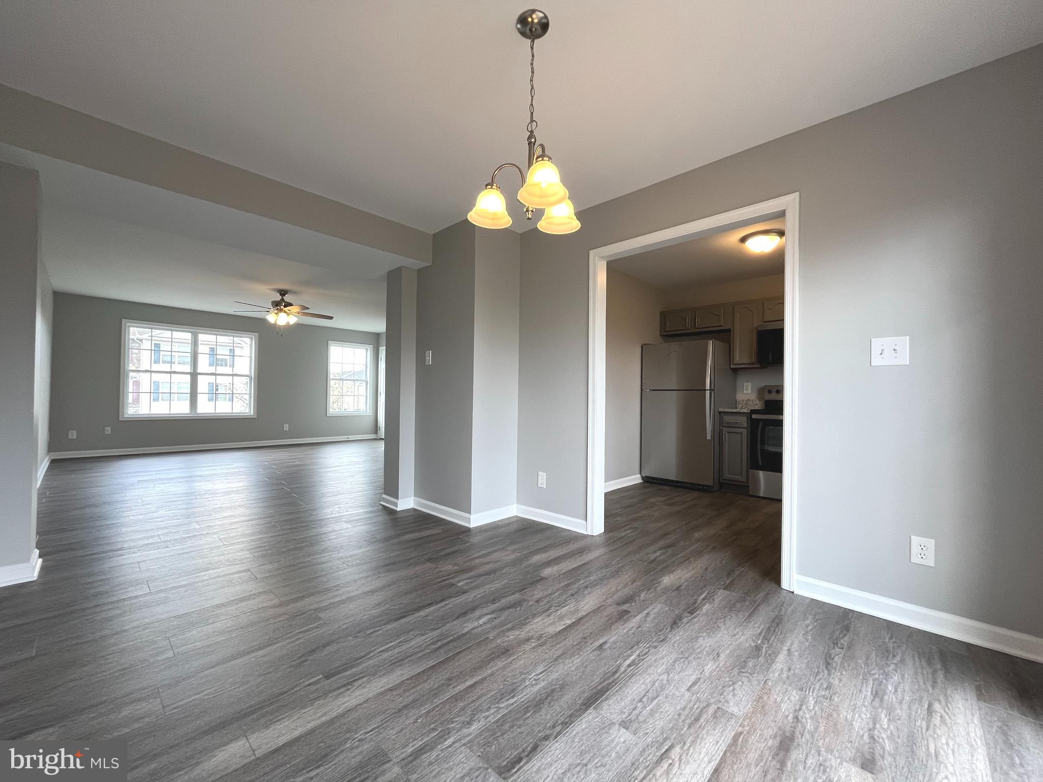 TABLER STATION MANOR - Residential