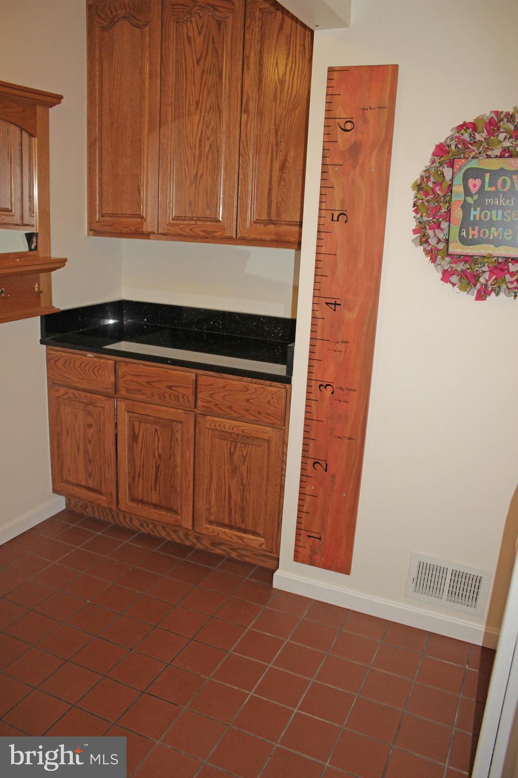 BRUCE KNOLLS - Residential