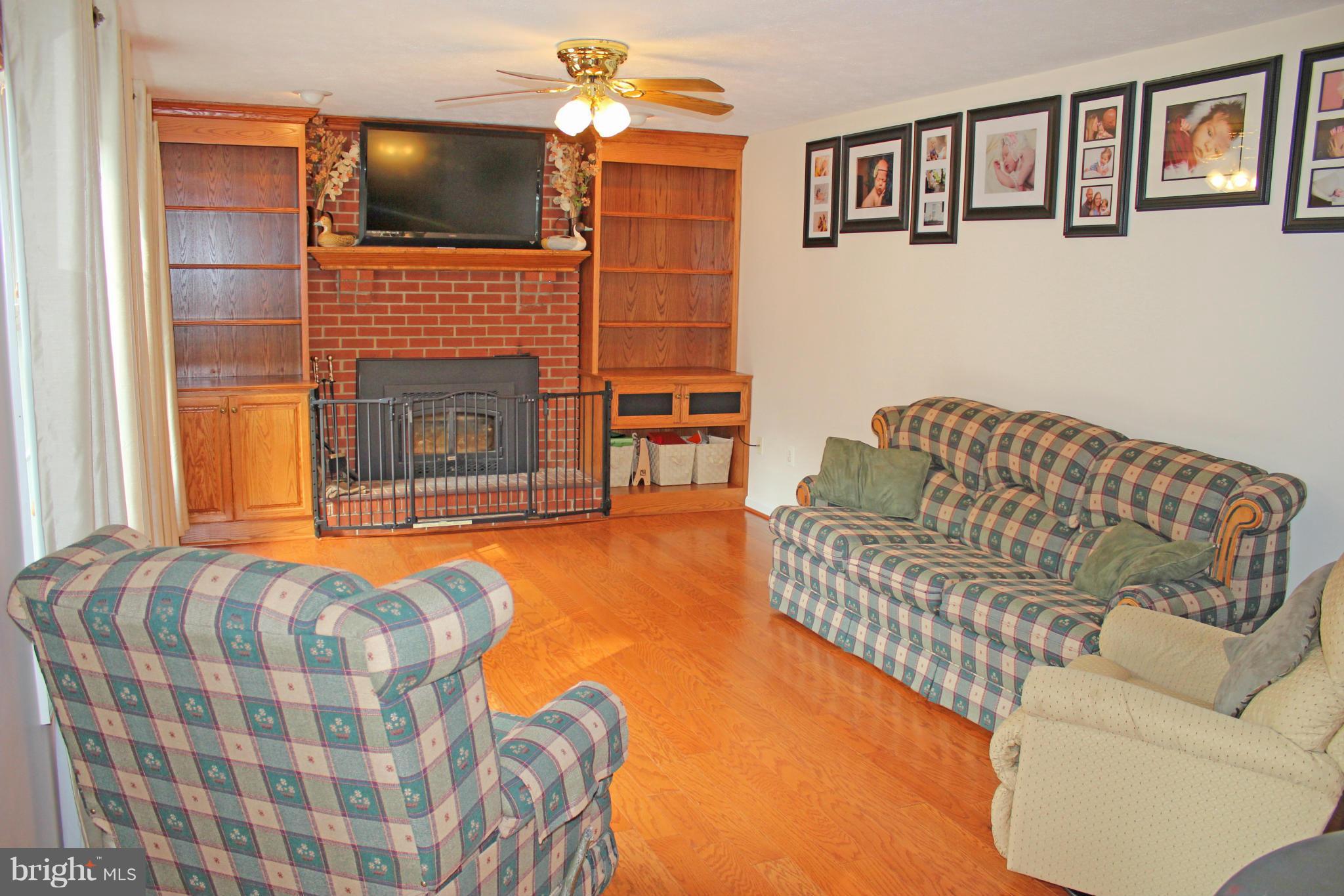 BRUCE KNOLLS - Residential