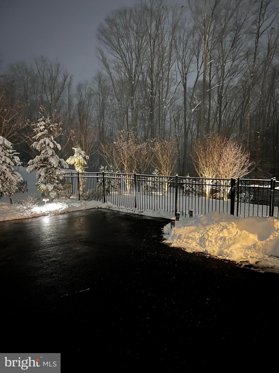 LAKE ESTATES - Residential