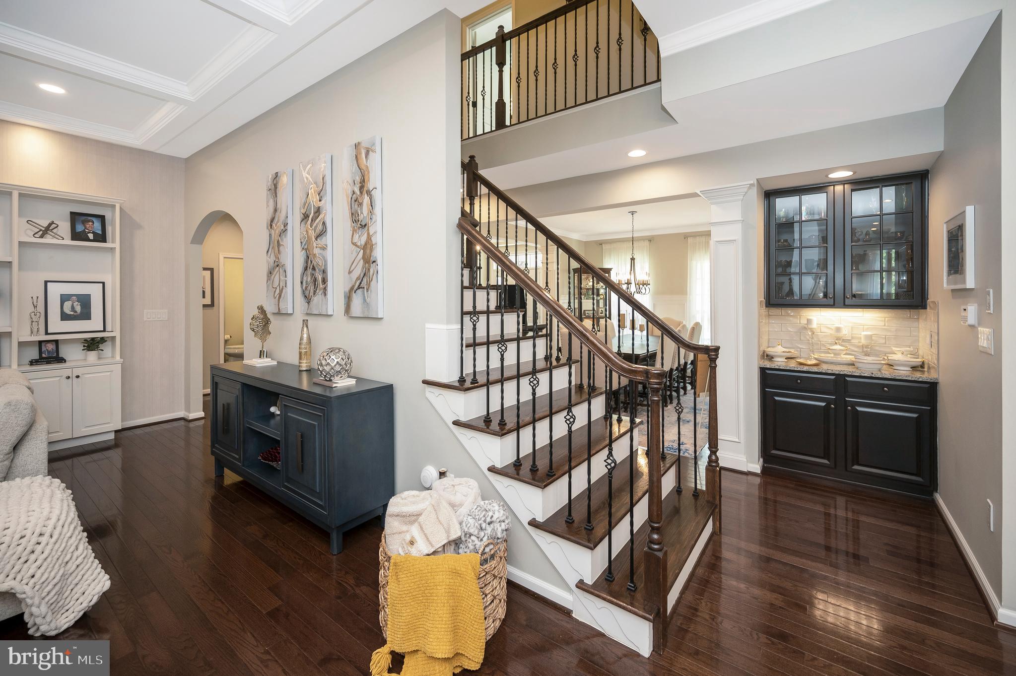 LAKE ESTATES - Residential