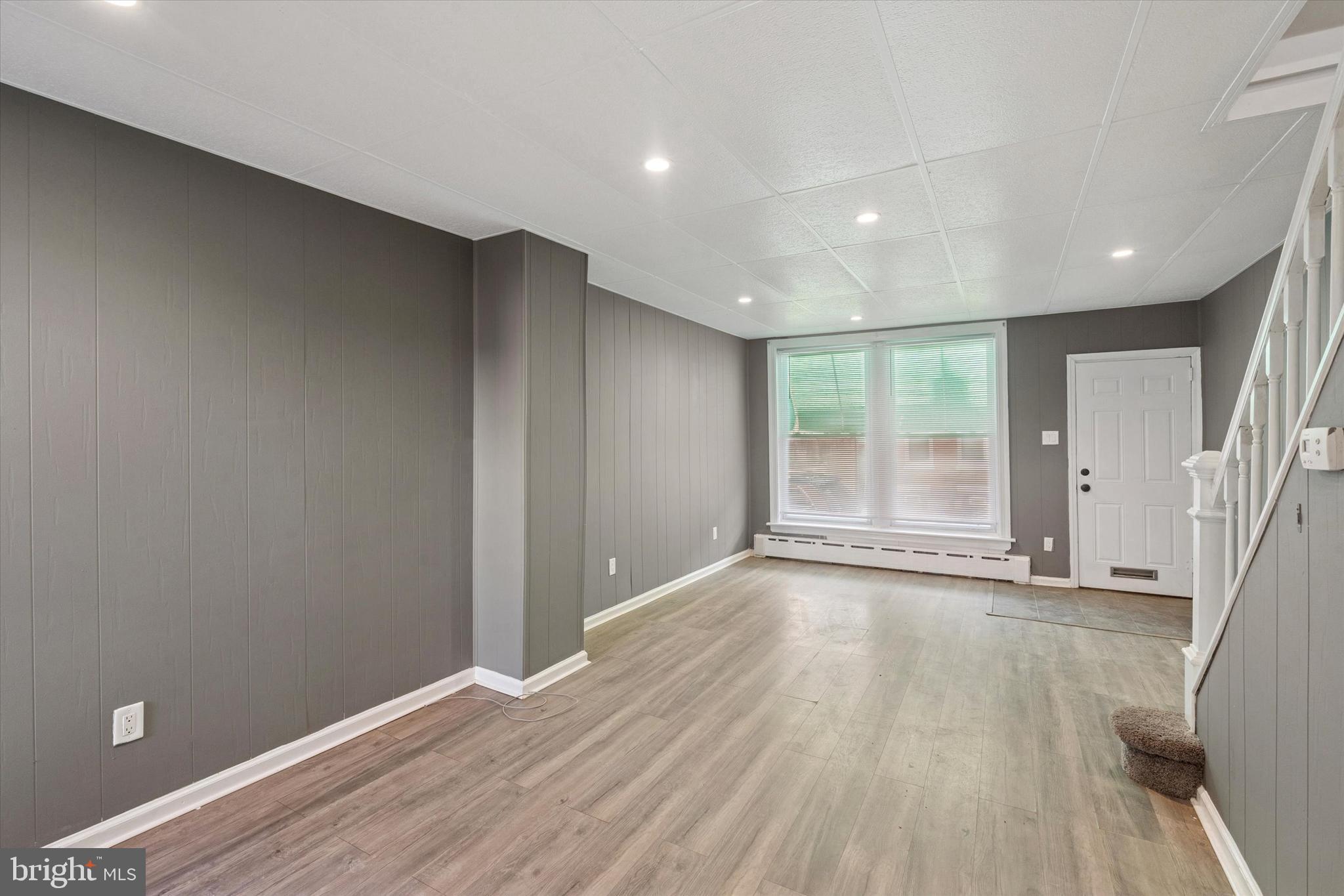 PORT RICHMOND - Residential