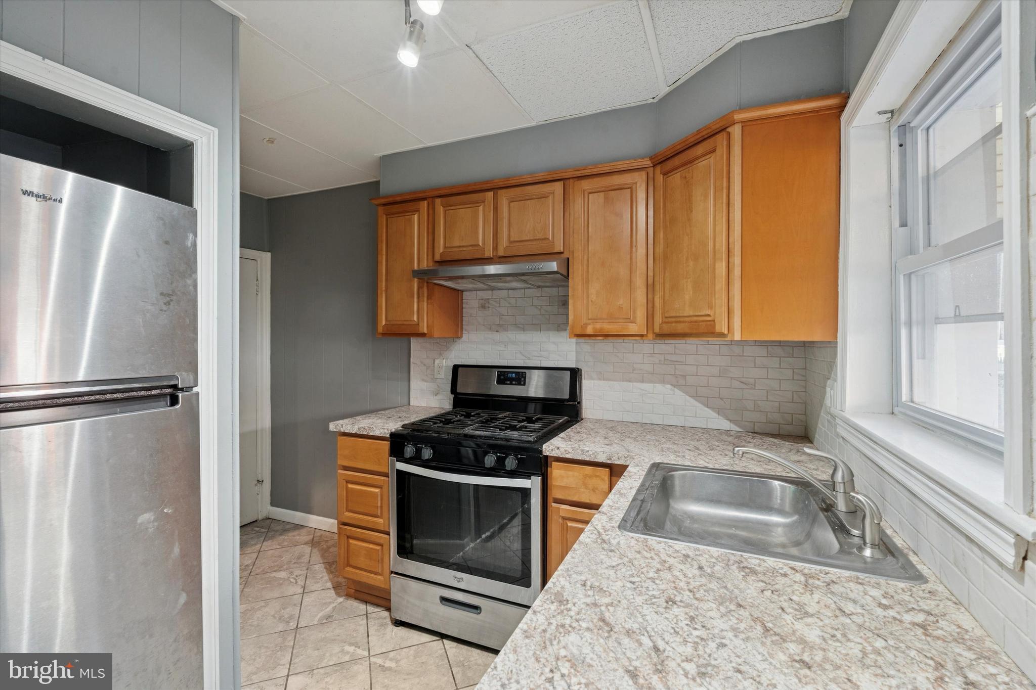 PORT RICHMOND - Residential