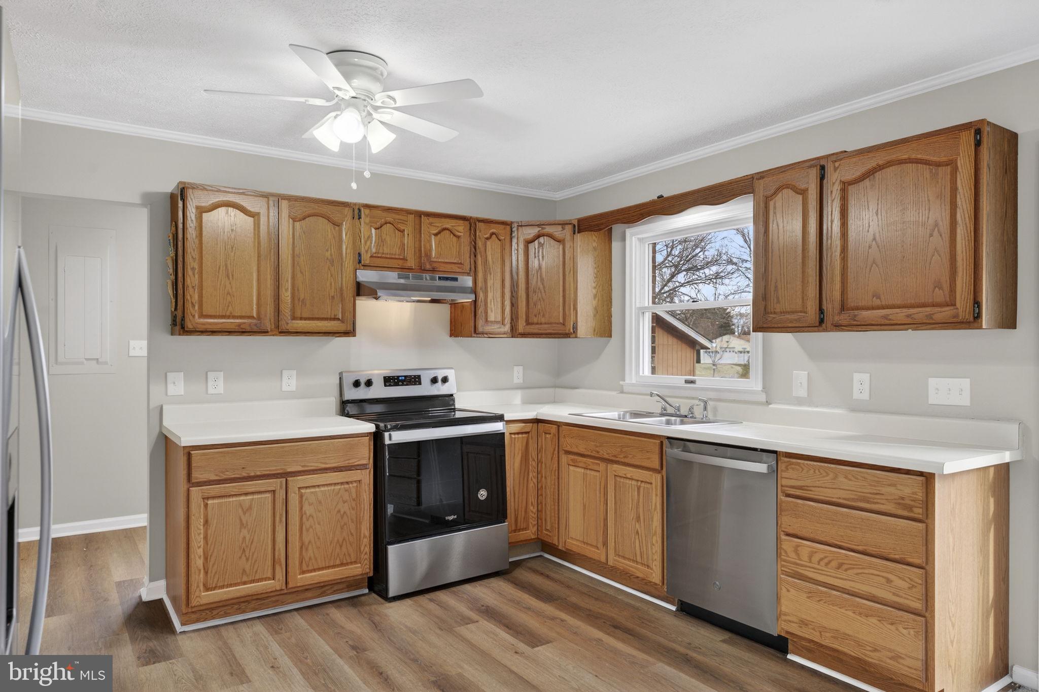 EBB TIDE BEACH ESTATES - Residential