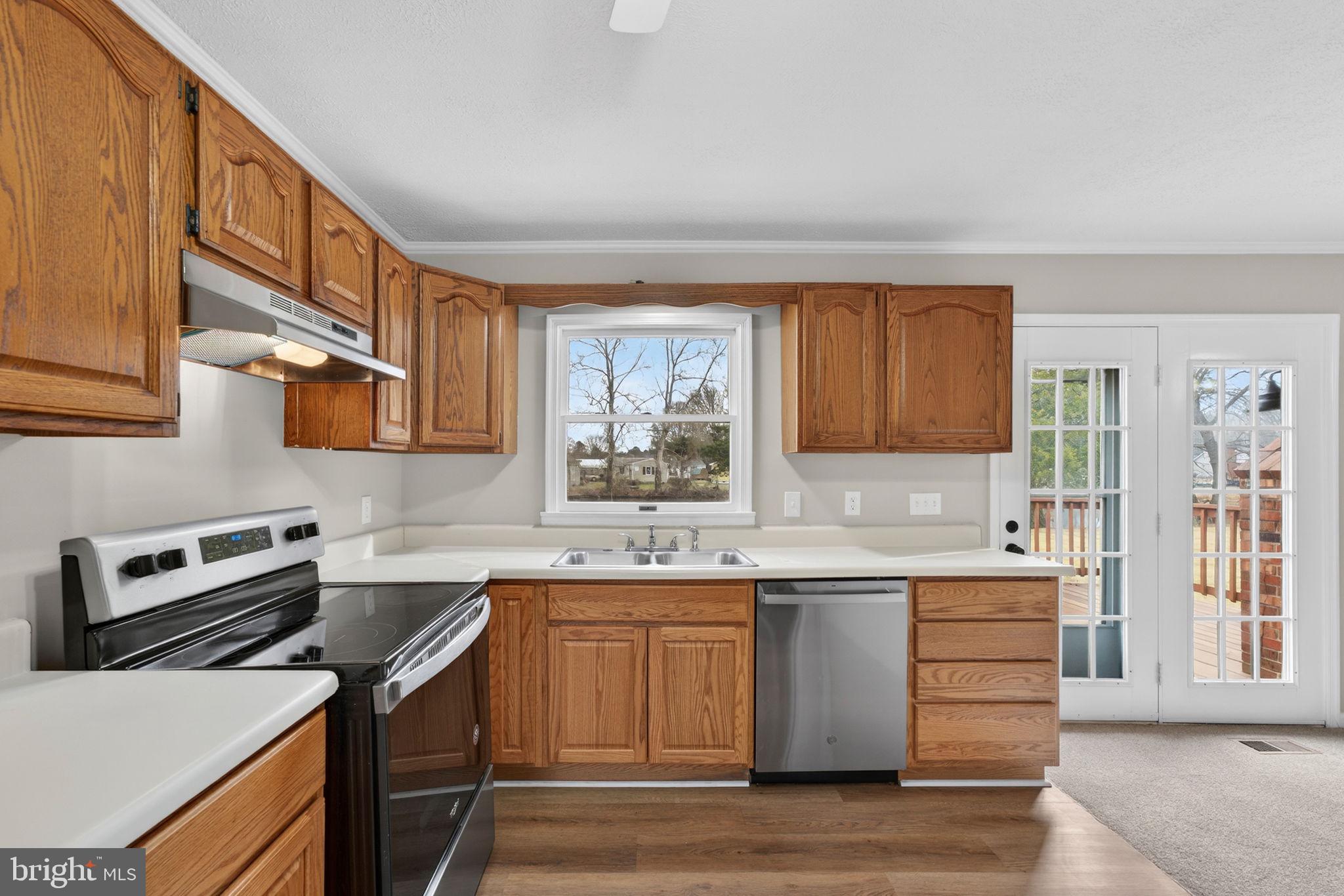 EBB TIDE BEACH ESTATES - Residential