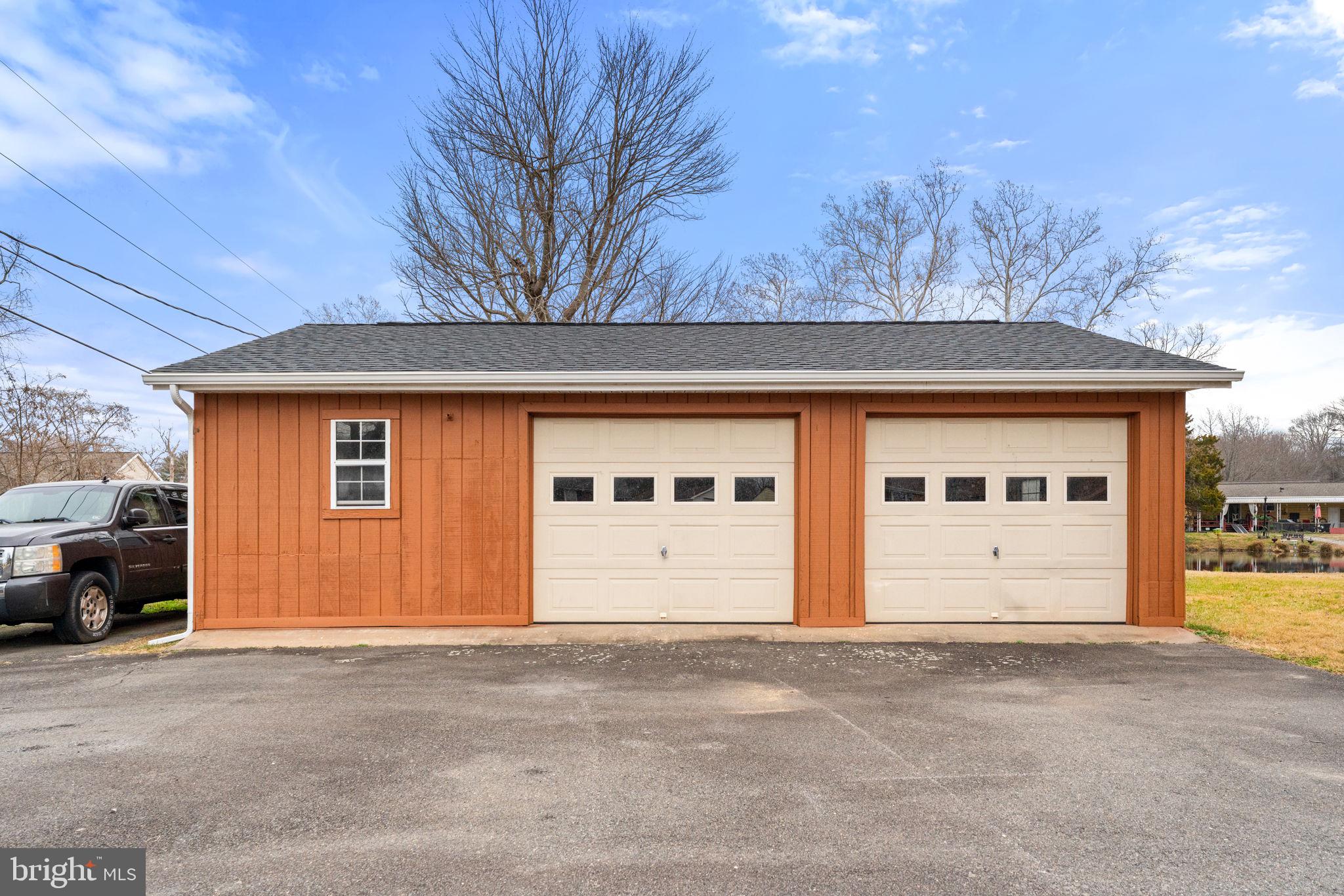 EBB TIDE BEACH ESTATES - Residential