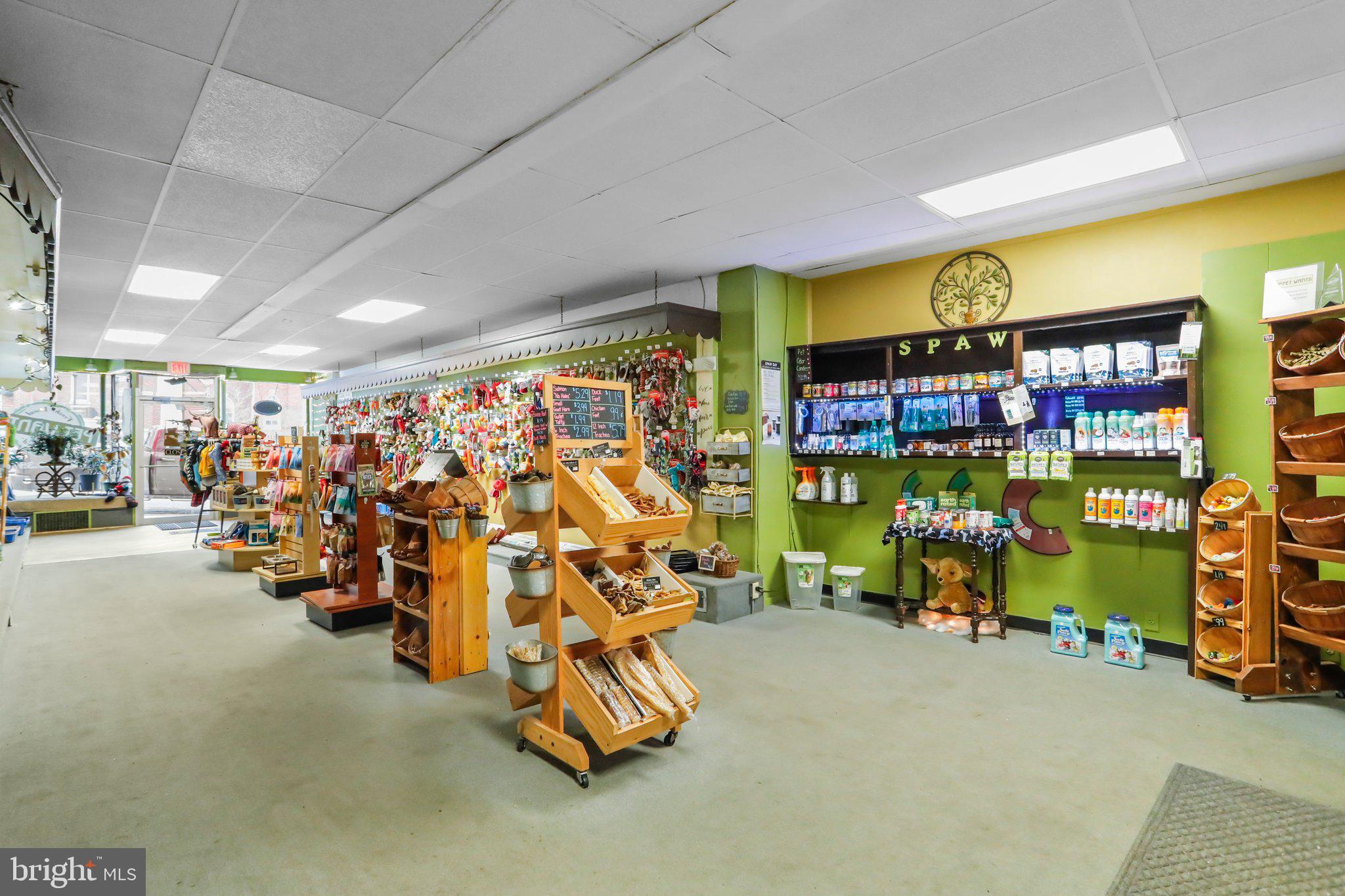 37 E MAIN STREET