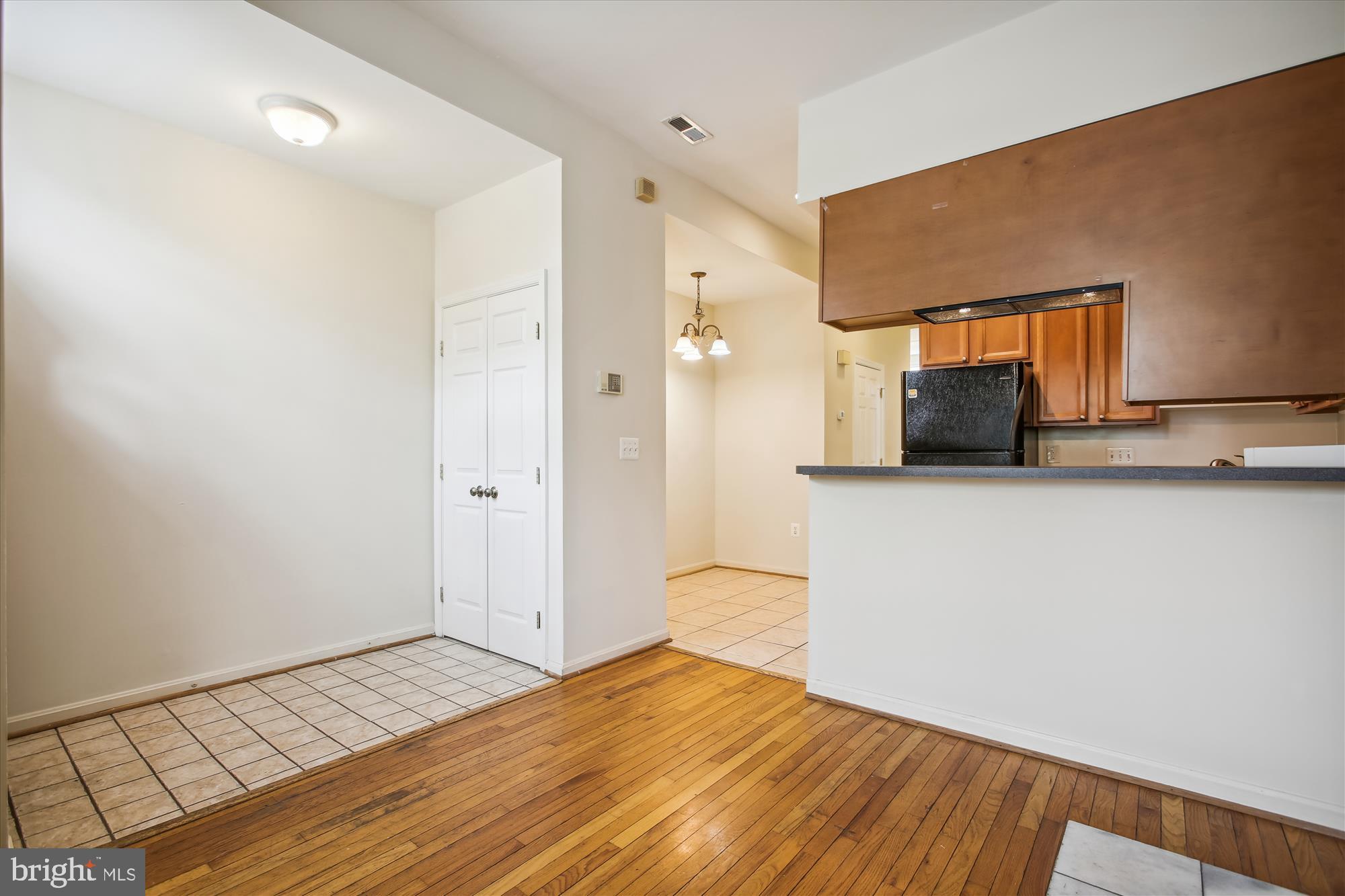 SHAW - Residential Lease