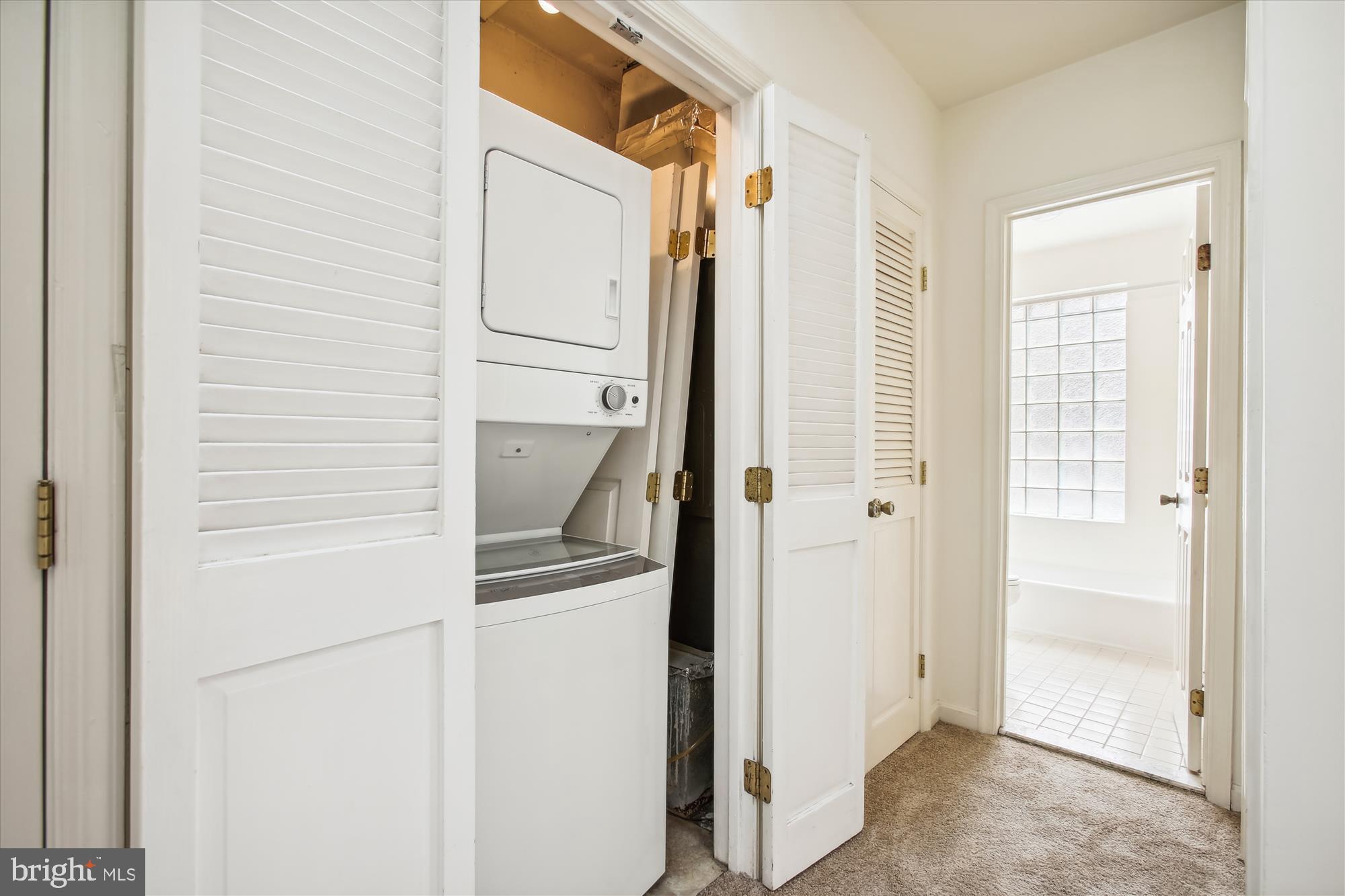 SHAW - Residential Lease