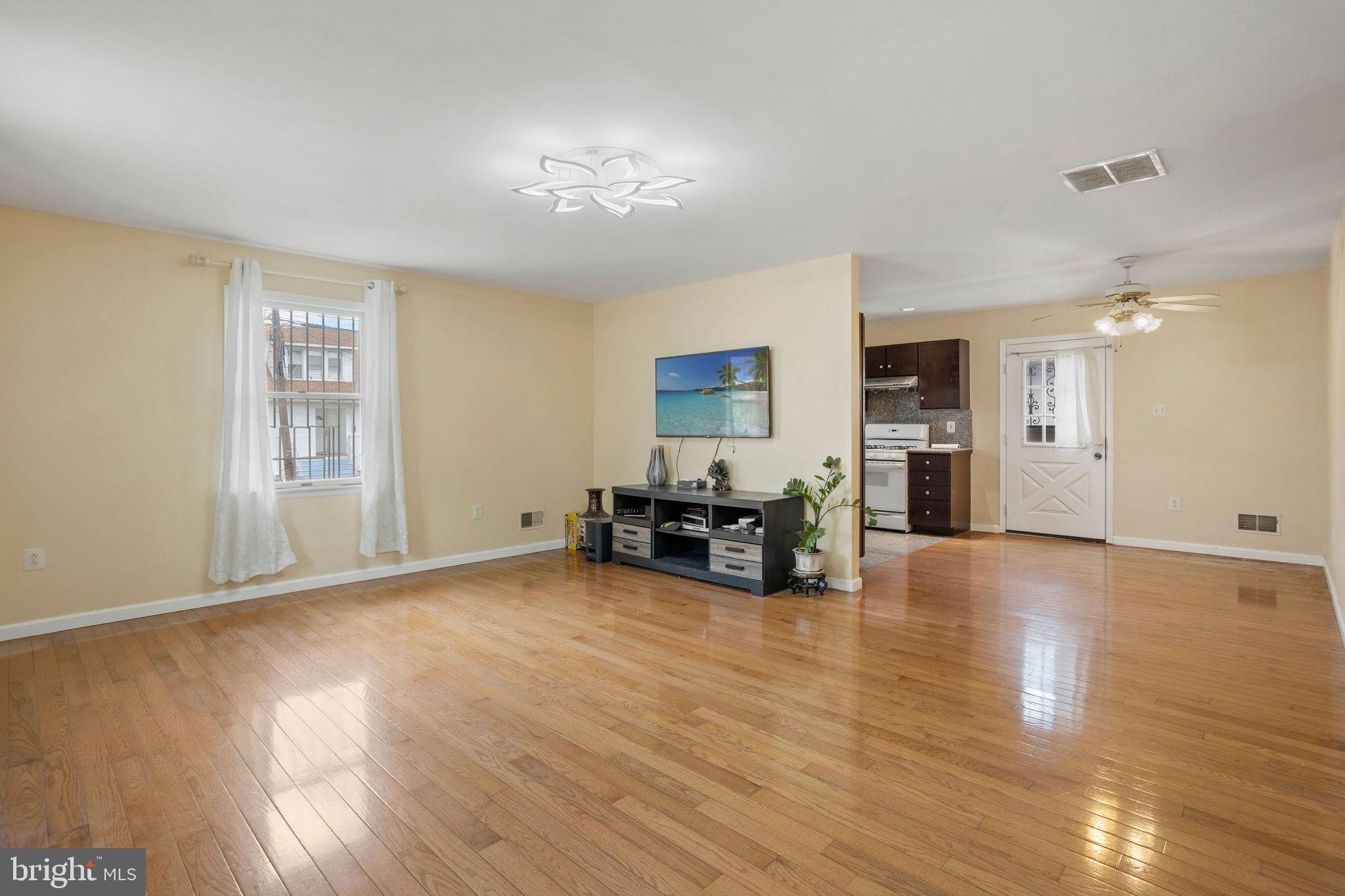 321 LINDEN AVENUE