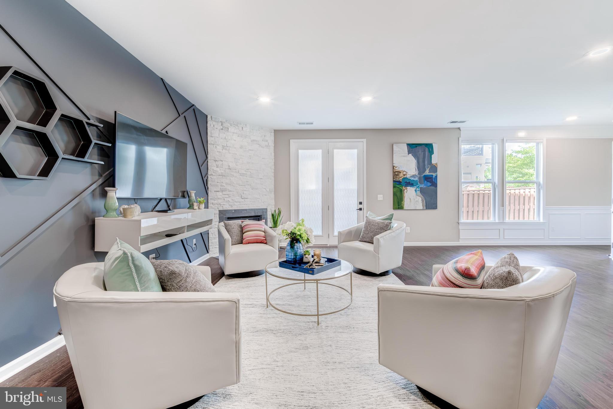 BRAMBLETON - Residential