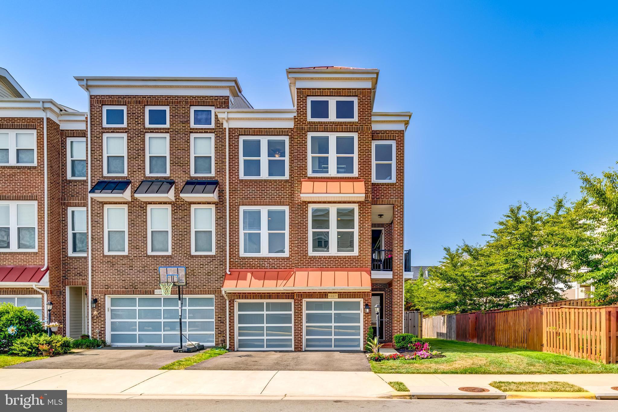 BRAMBLETON - Residential