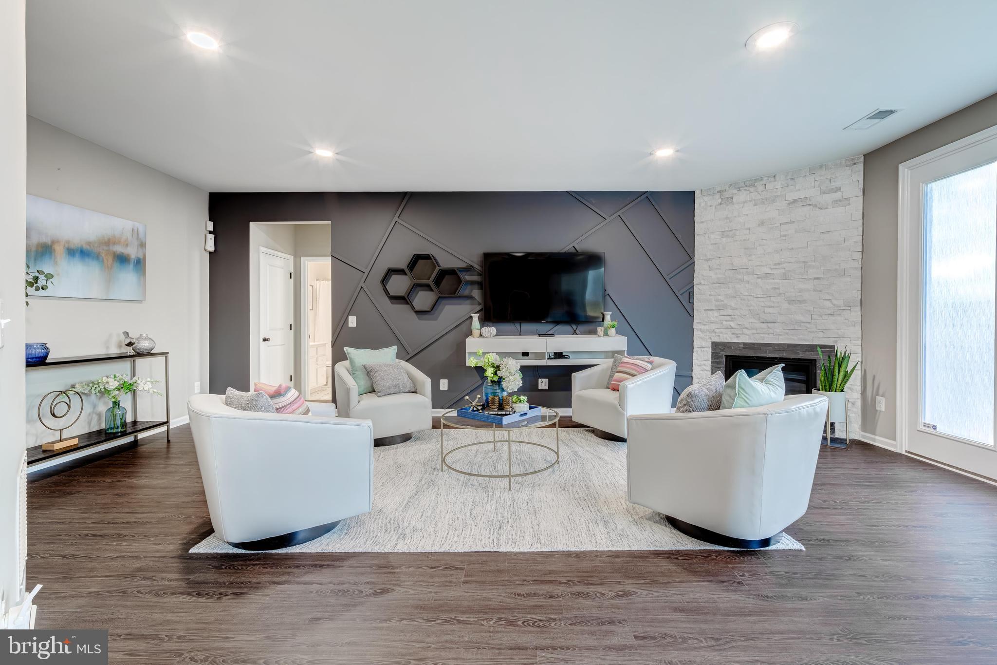 BRAMBLETON - Residential